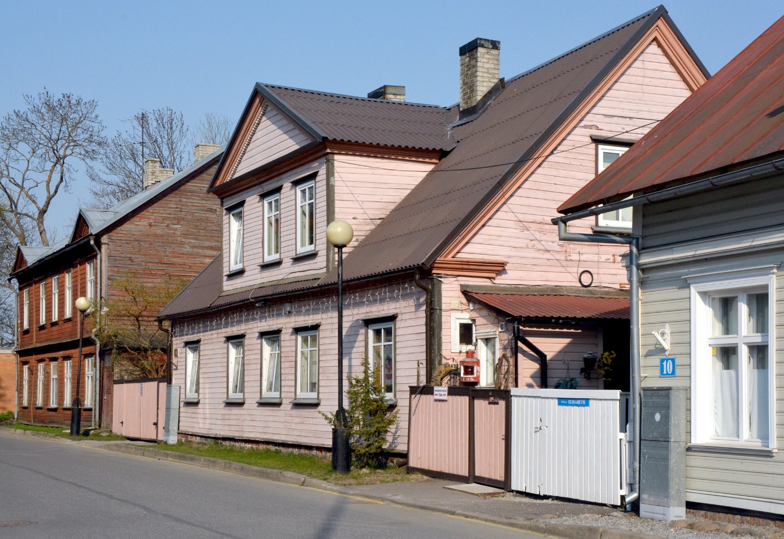 Residential building in Pärnu. rephoto