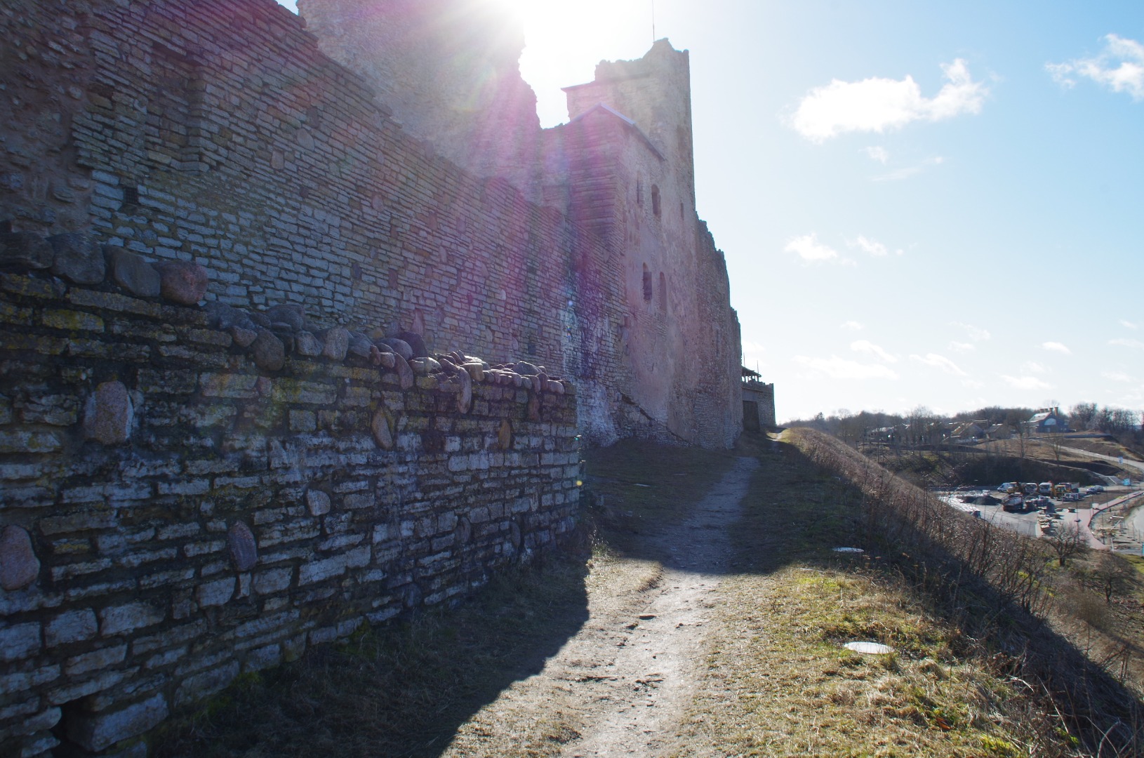 Rakvere-castle-ruins - rkv fortress, Rakvere fortress Location: Rakvere rephoto