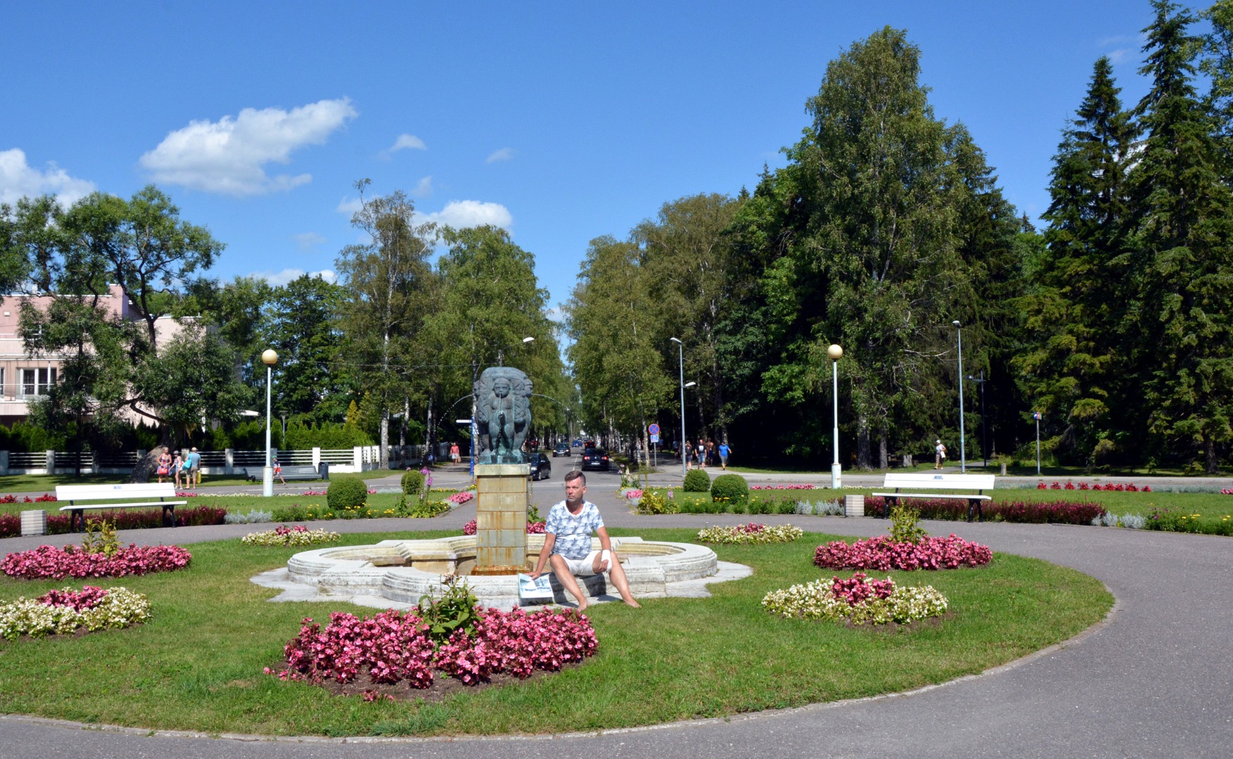 Photo postcard, Purskkaev Pärnu Mudaravila front square. rephoto