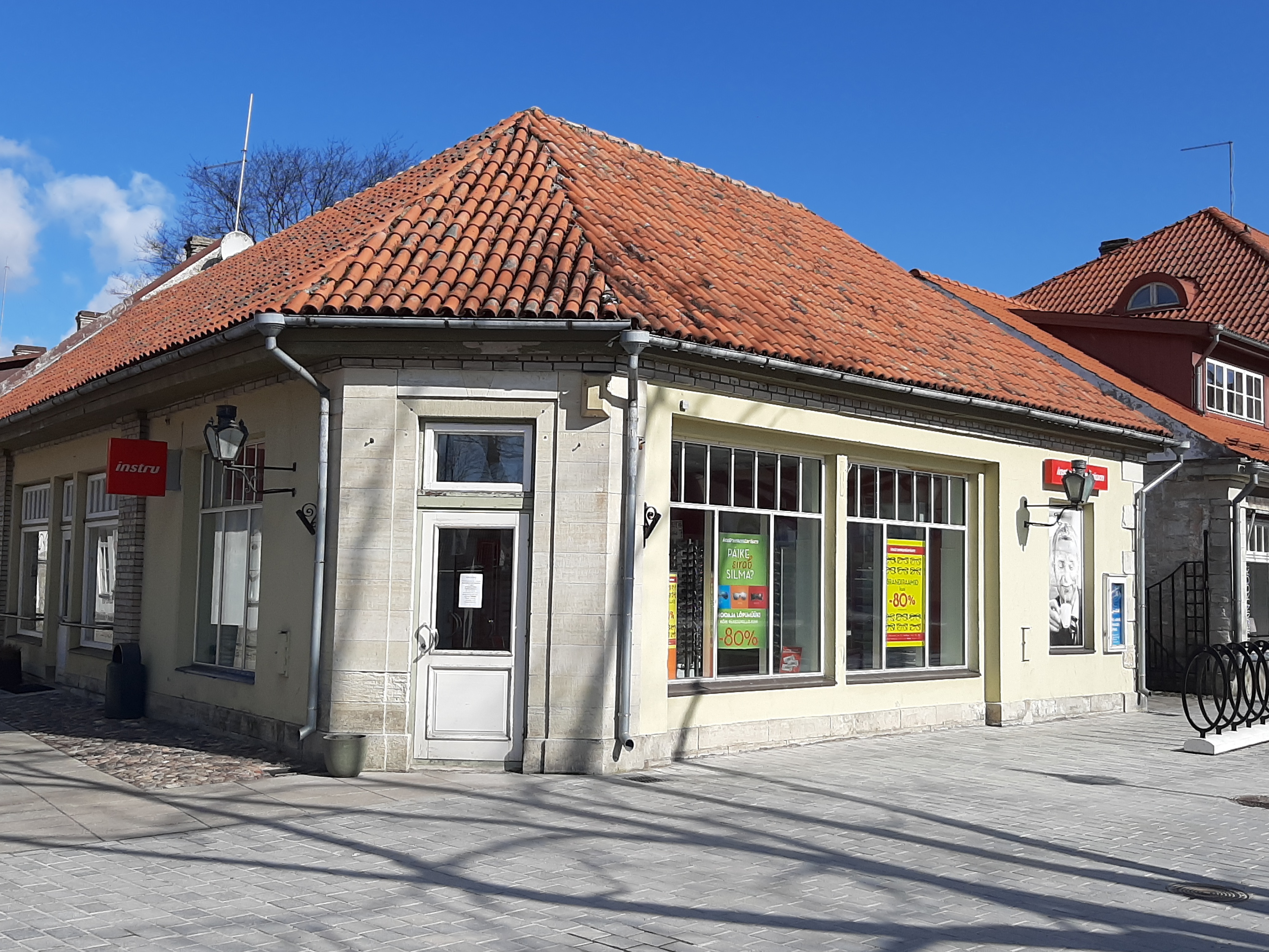 Kauplus "Tekla" lähivaade rephoto