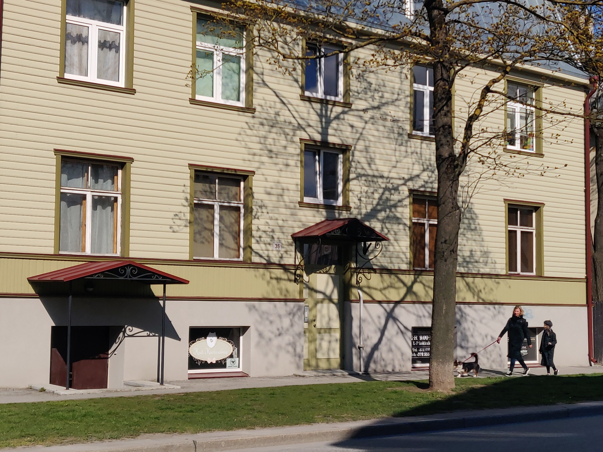 The house where in 1932-1946 Aleksander Teetsov Harju county Tallinn J. Kunderi 35 lived rephoto