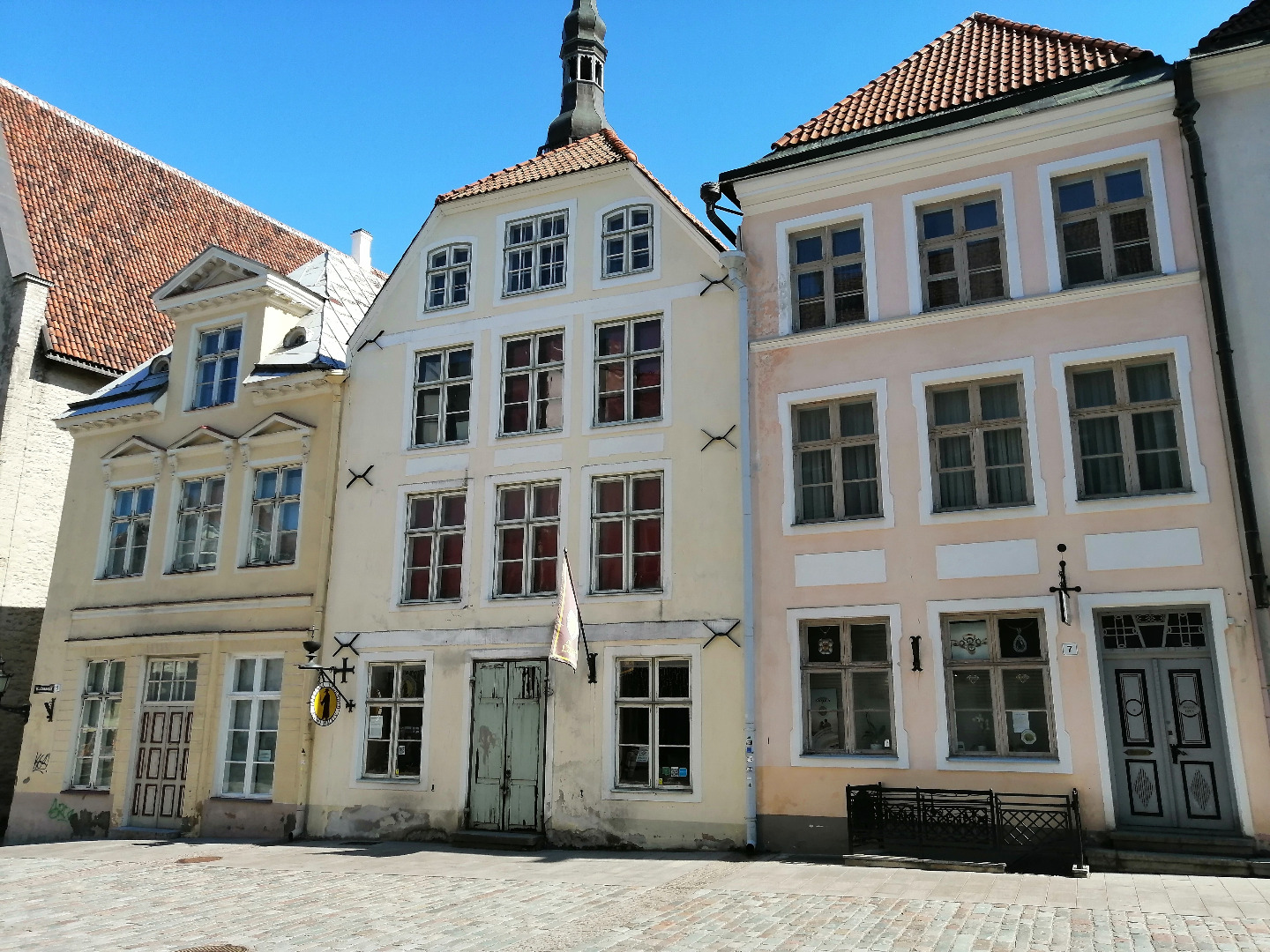 Buildings Kullassepa t. 3, 5, 7 rephoto