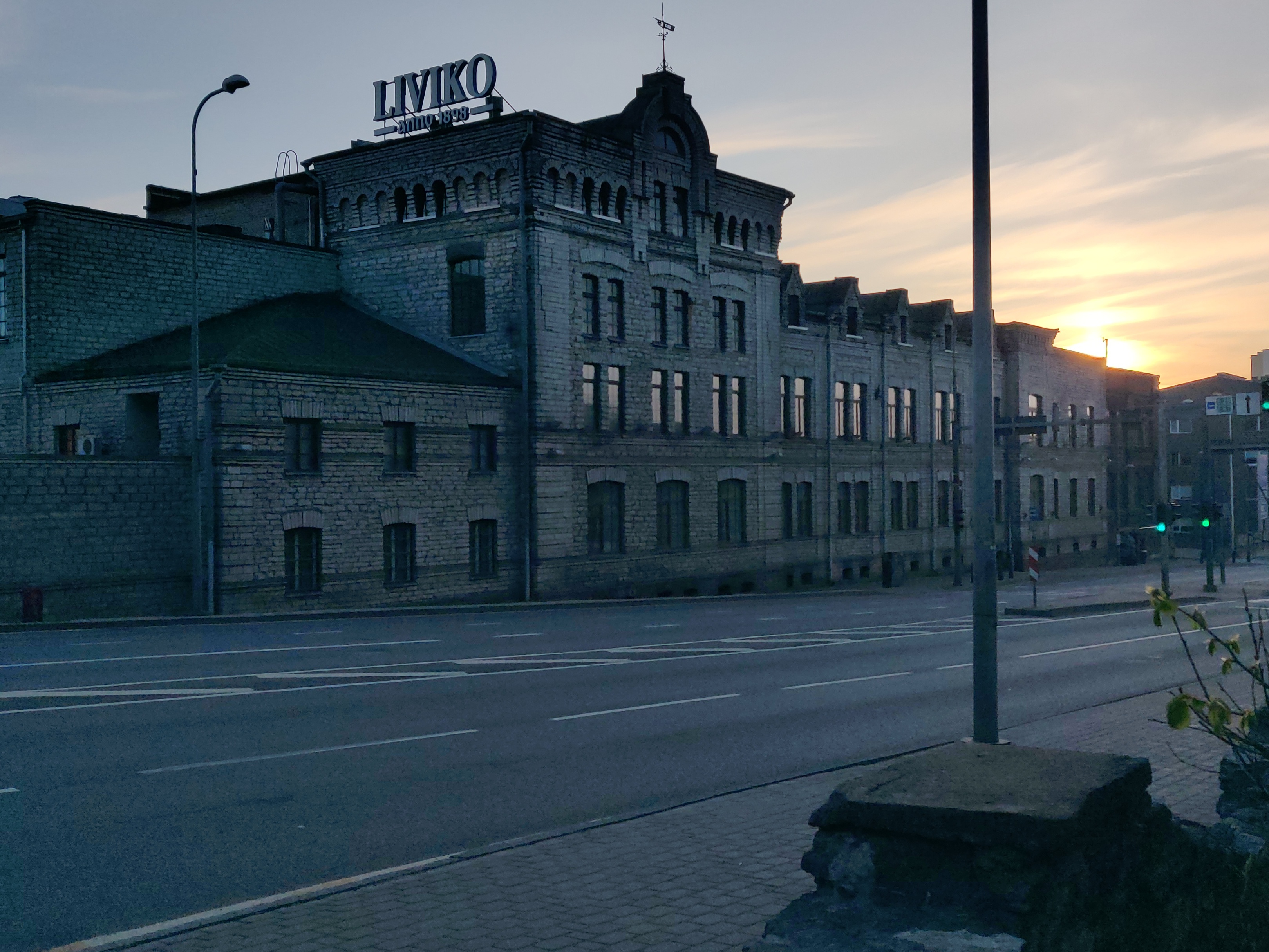 Liviko tootmishoone, vaade Tartu maanteelt. Tüüpprojekt rephoto