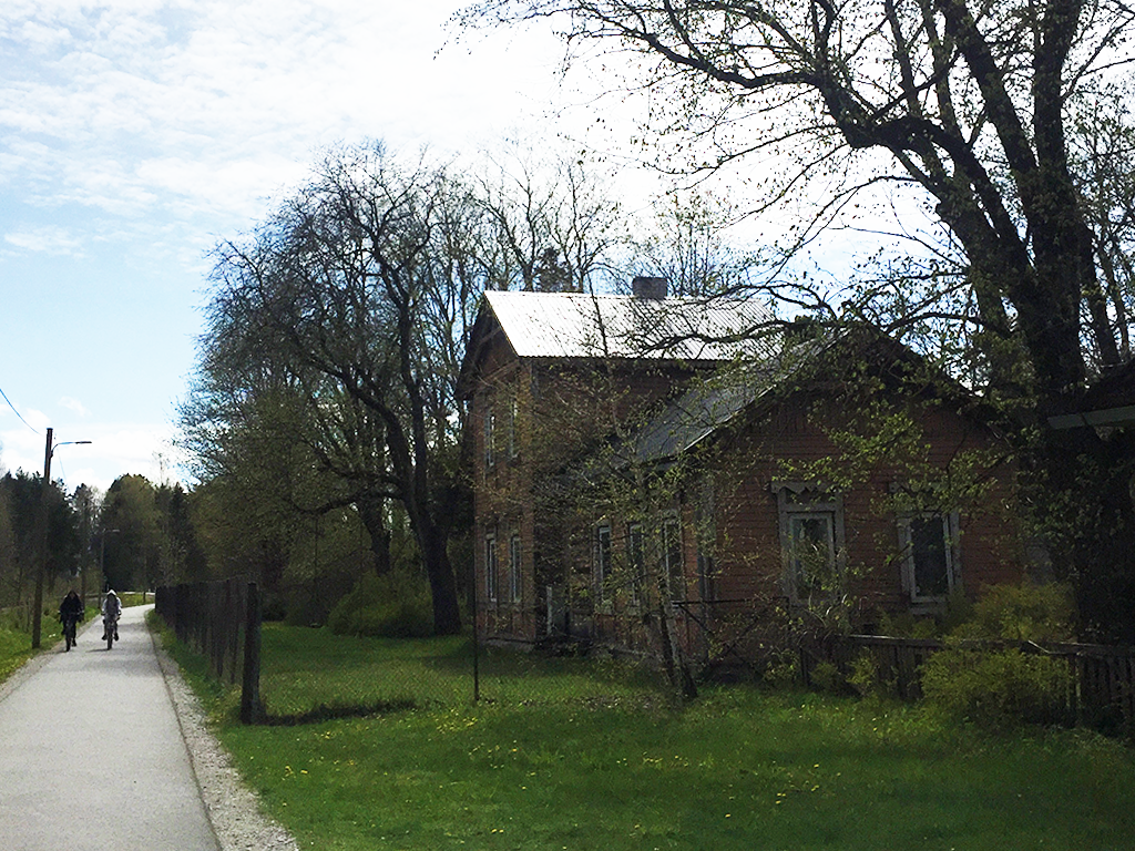 Saku Railway Station rephoto