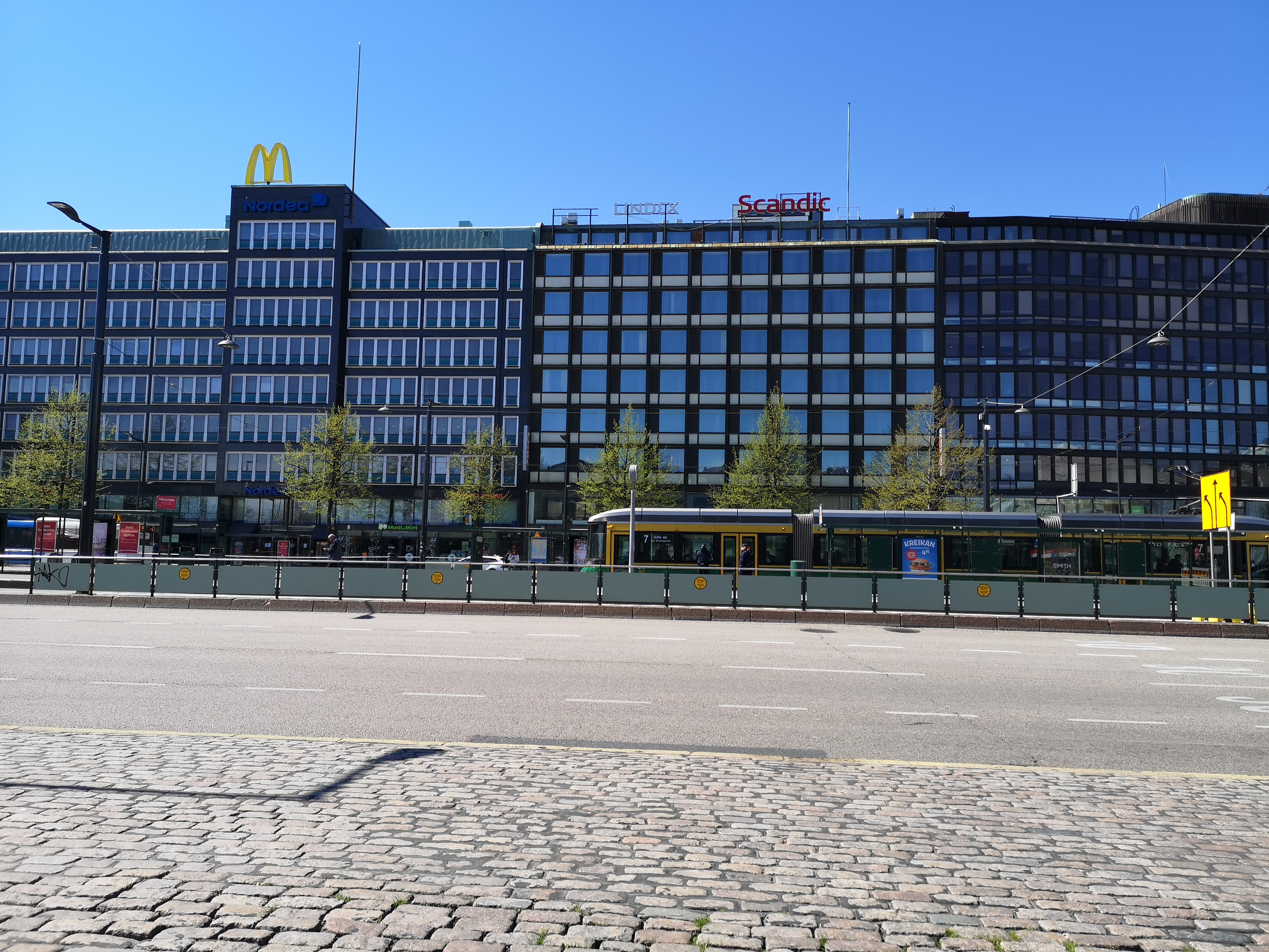 Siltasaarenkatu 7, 9. Nykyinen Hakaniementori rephoto