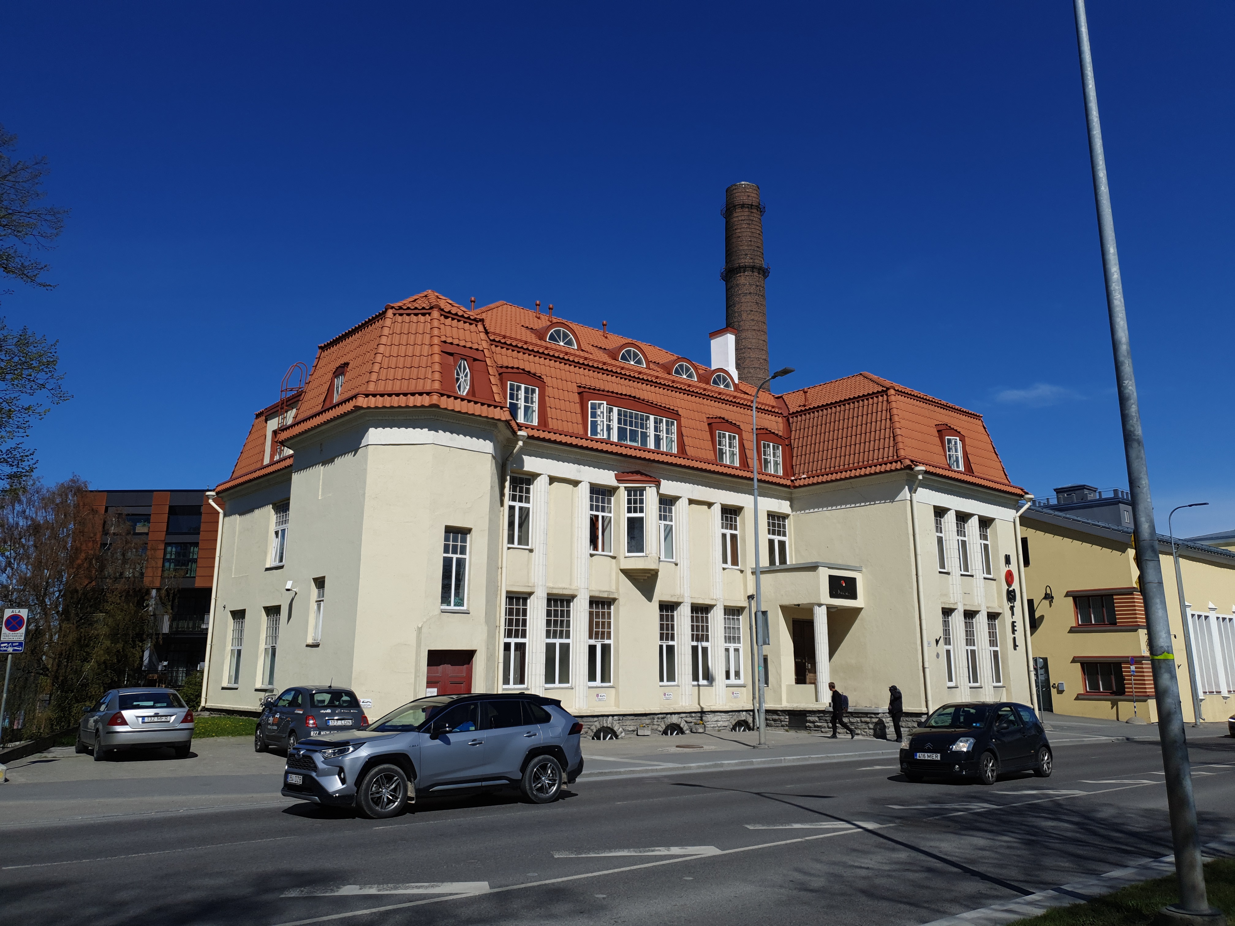 Gaasivabrik Tallinnas, vaade hoonele. Arhitekt Hans-Charles Schmidt rephoto