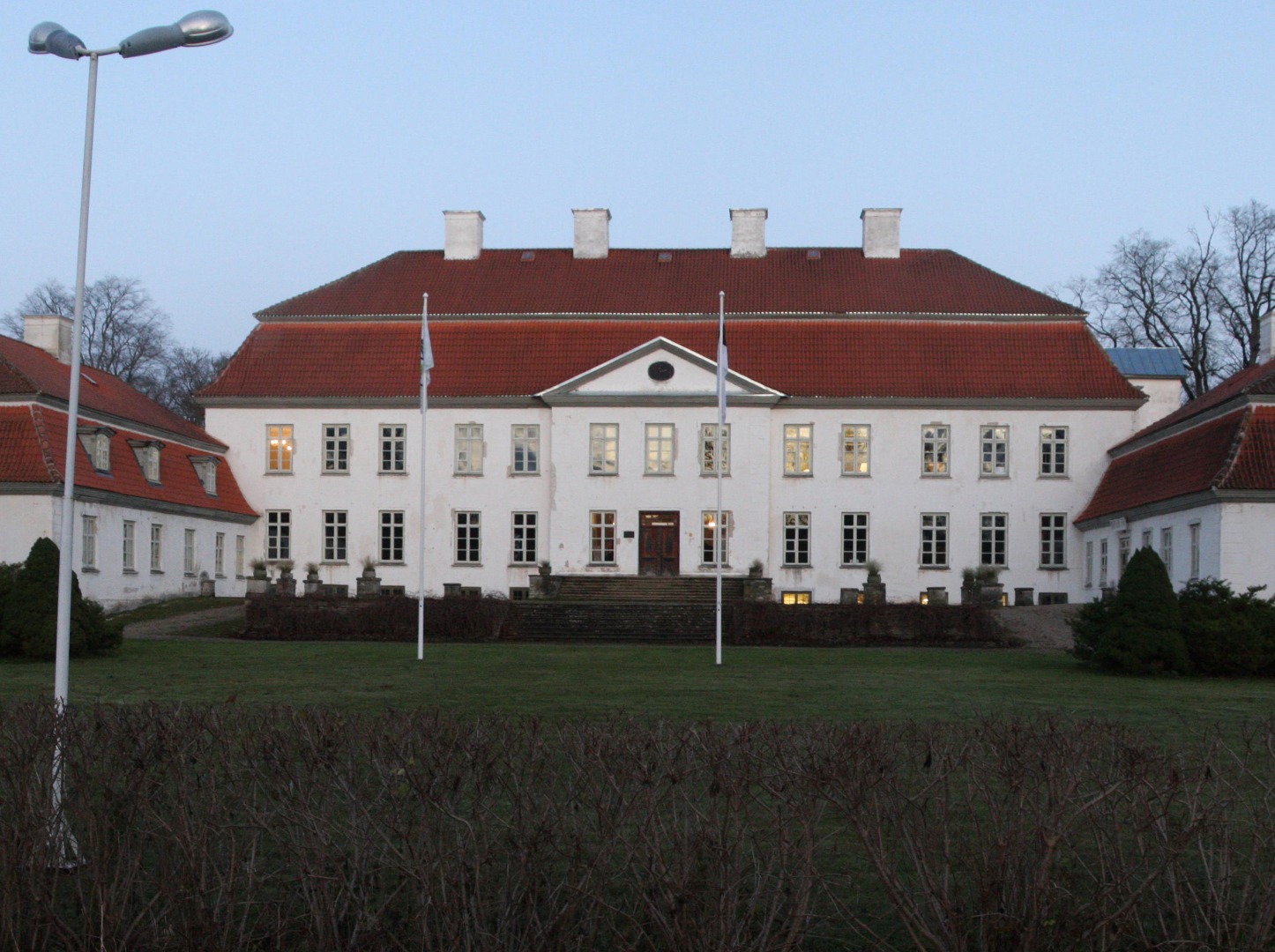 Suuremõisa Castle -- main building of the manor. rephoto