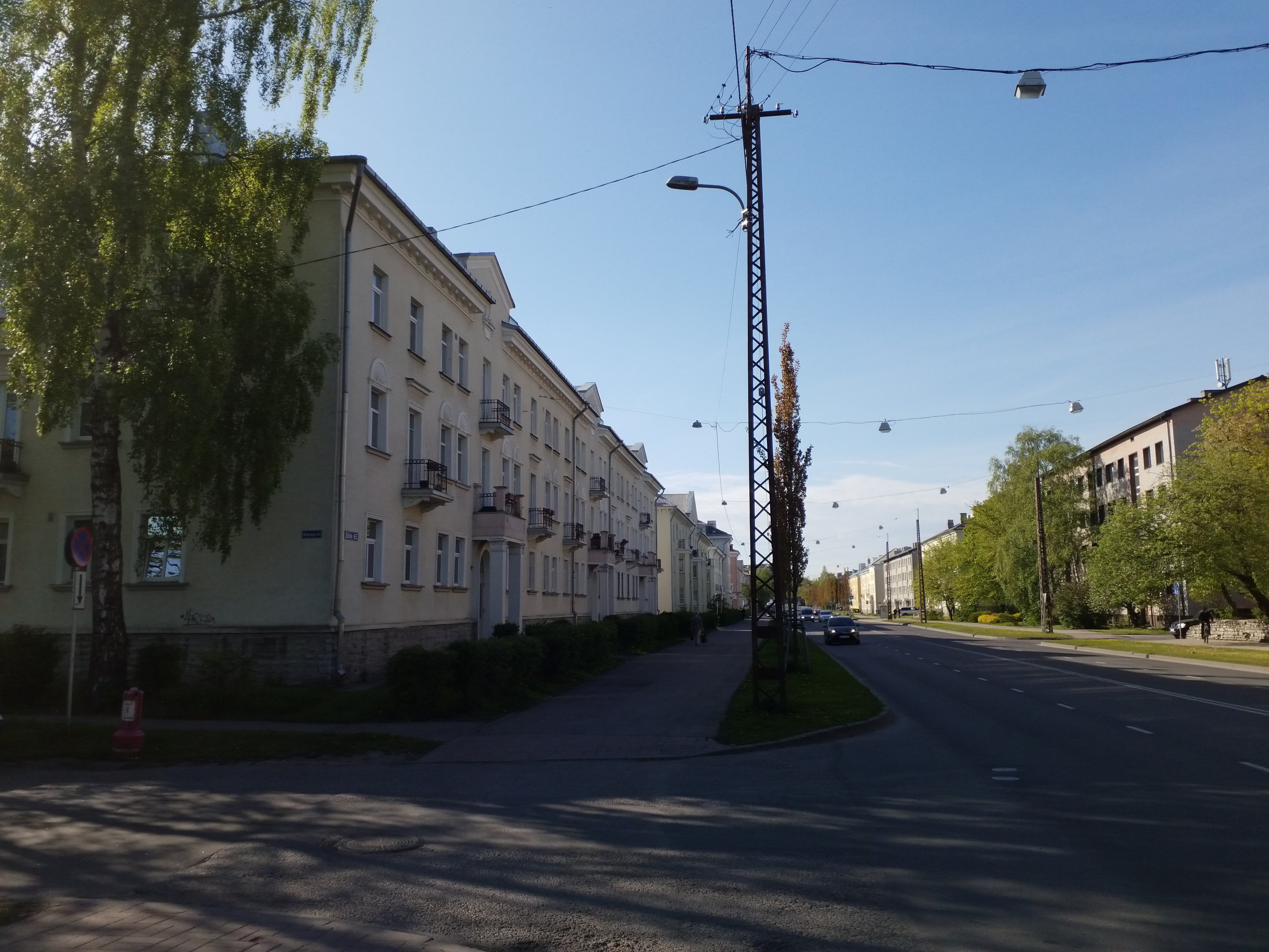 Pelgulinn (Pelguranna): vaade piki Sõle tänavat, esiplaanil vasakul Sõle tn 65 rephoto