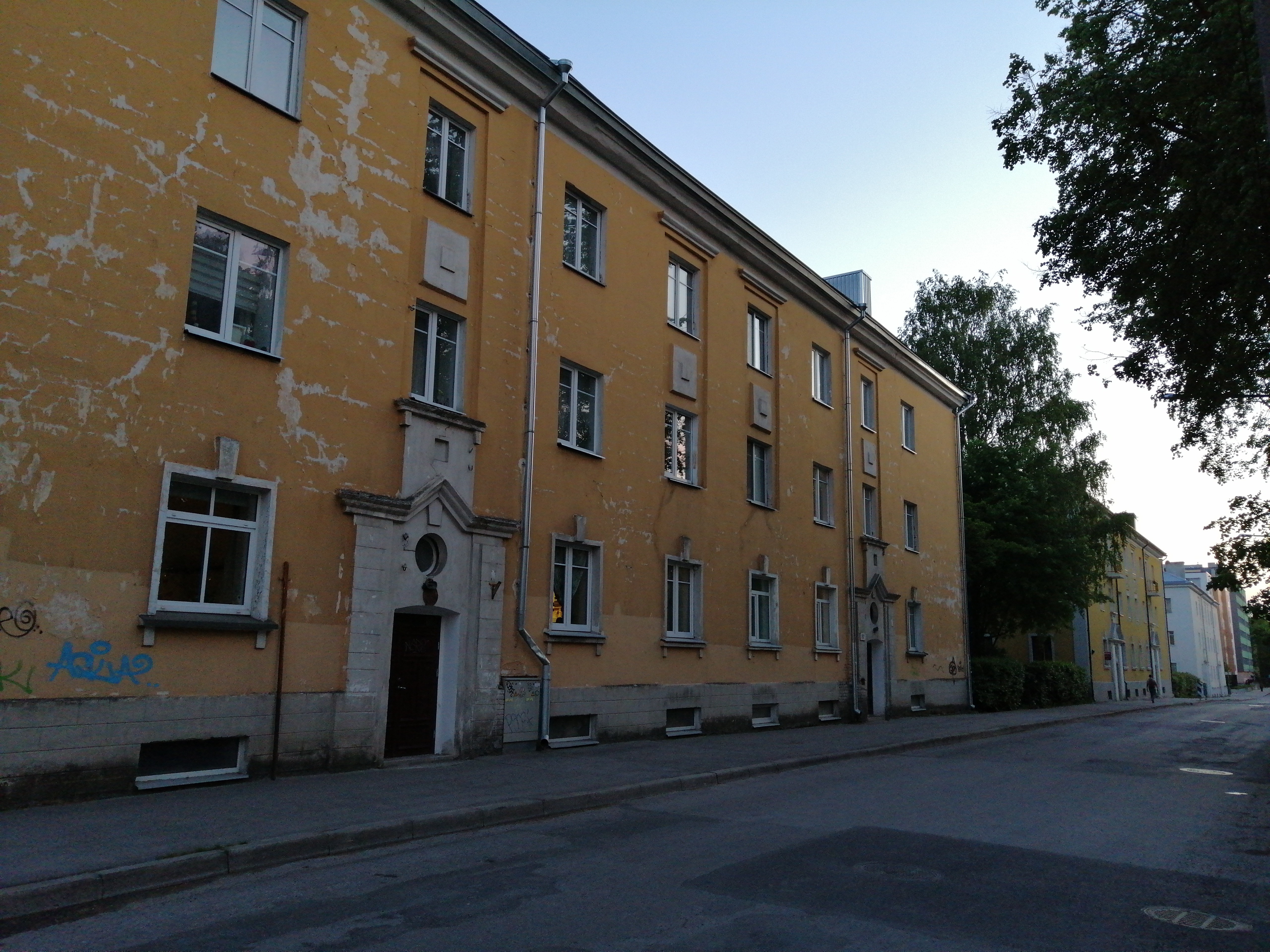New buildings on Luha Street rephoto
