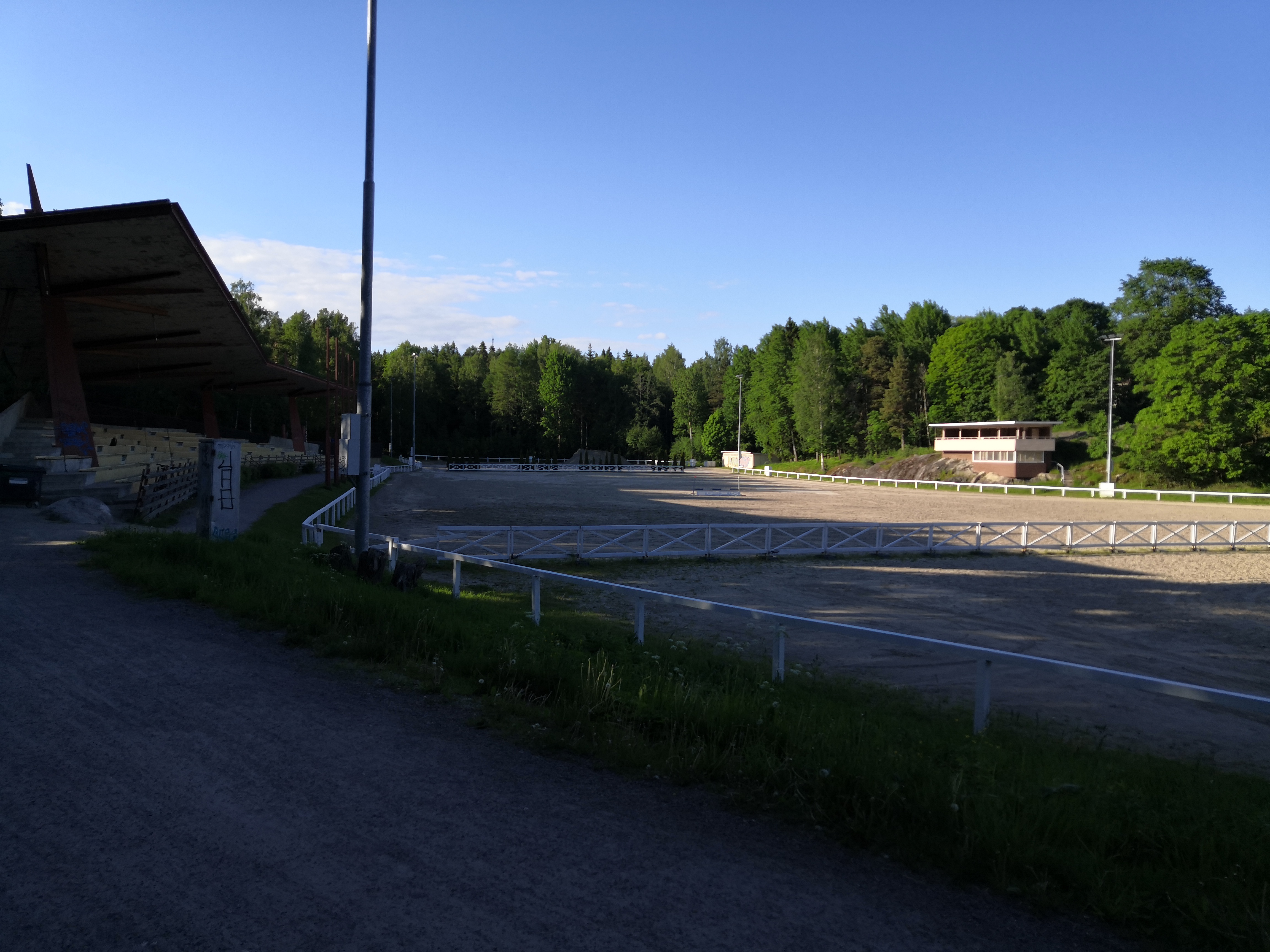 Opening of the Valley riding stadium in 1937. rephoto