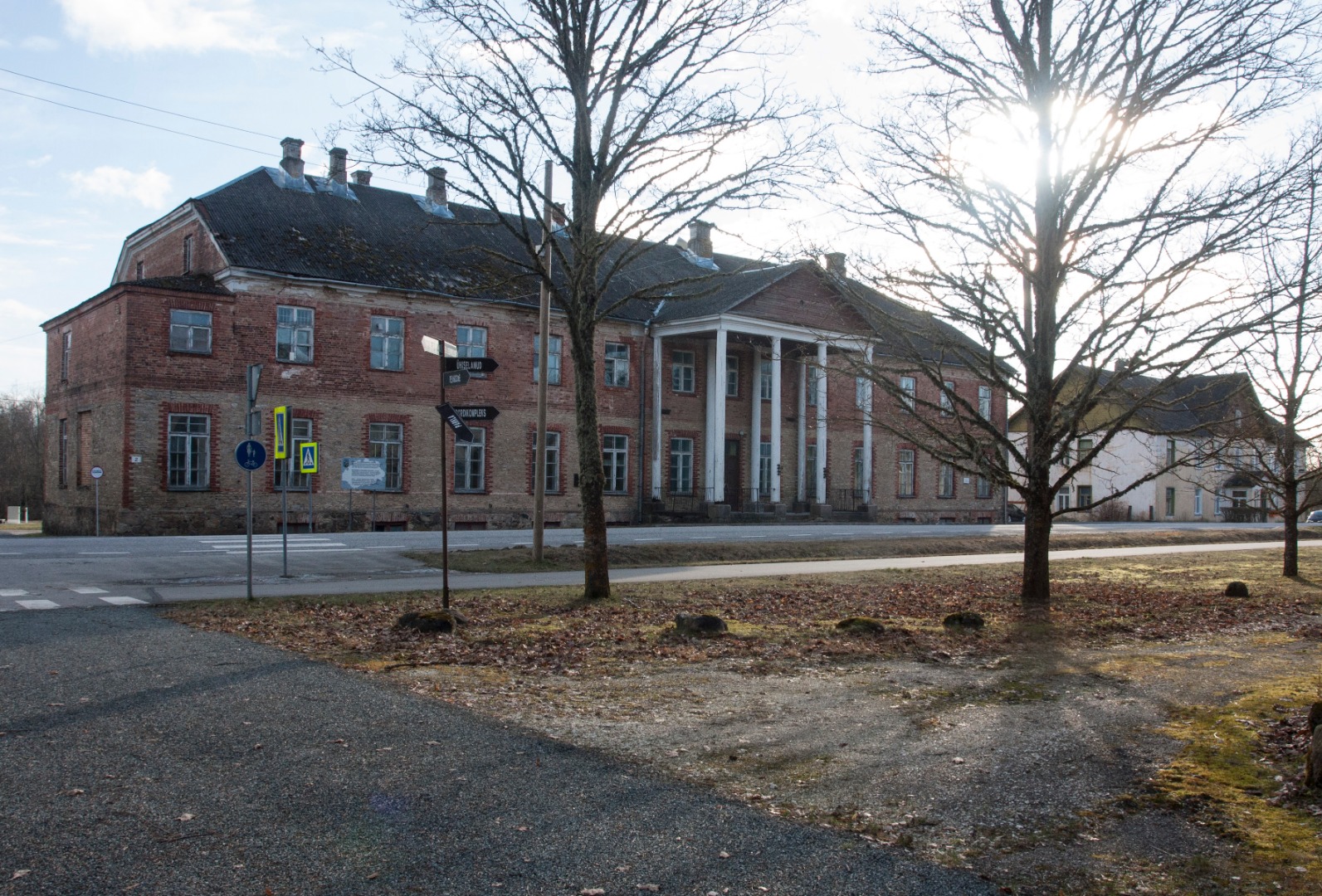 Aleksandri schoolhouse in Põltsamaa rephoto