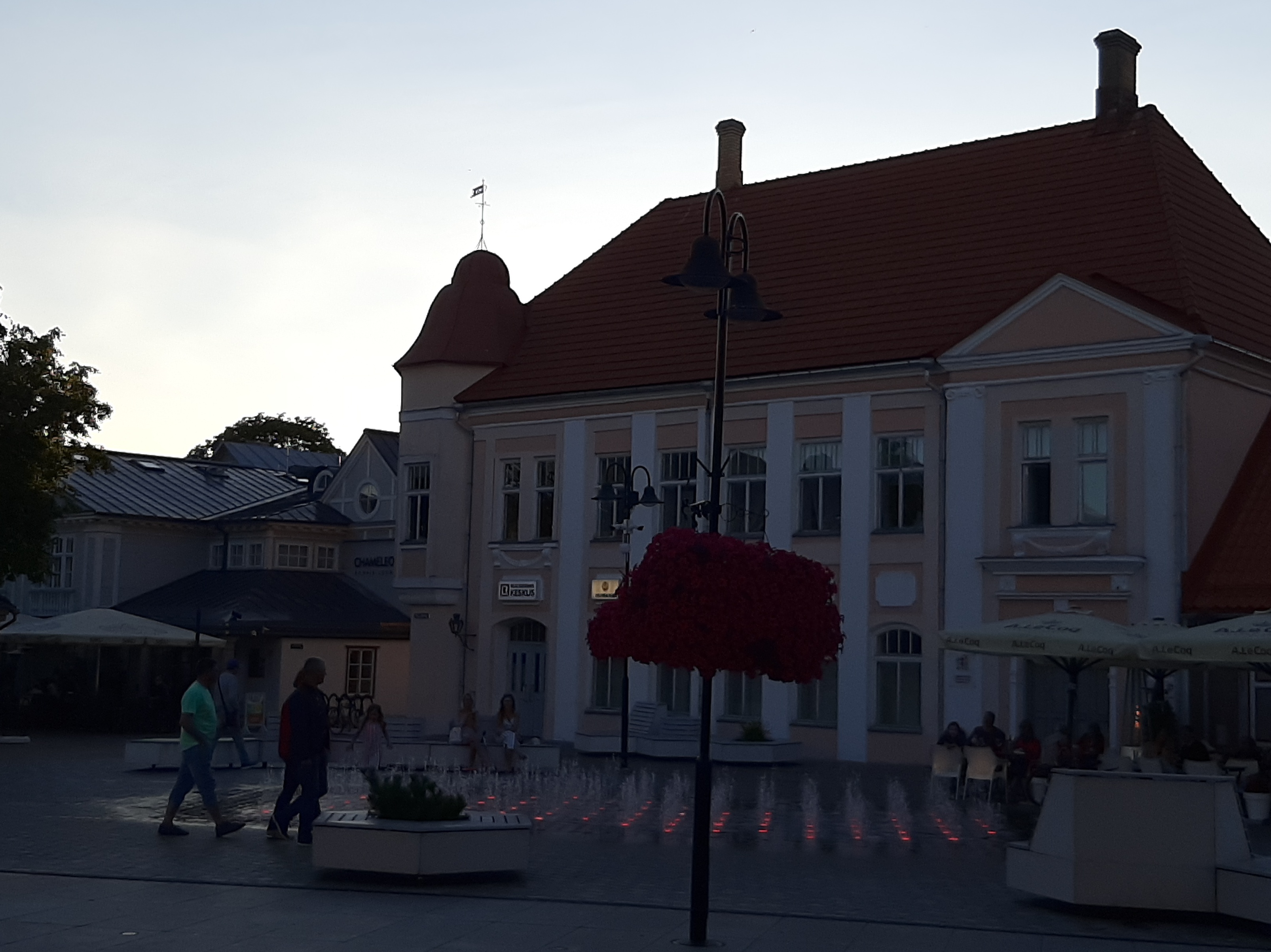 Kuressaare, keskväljak rephoto