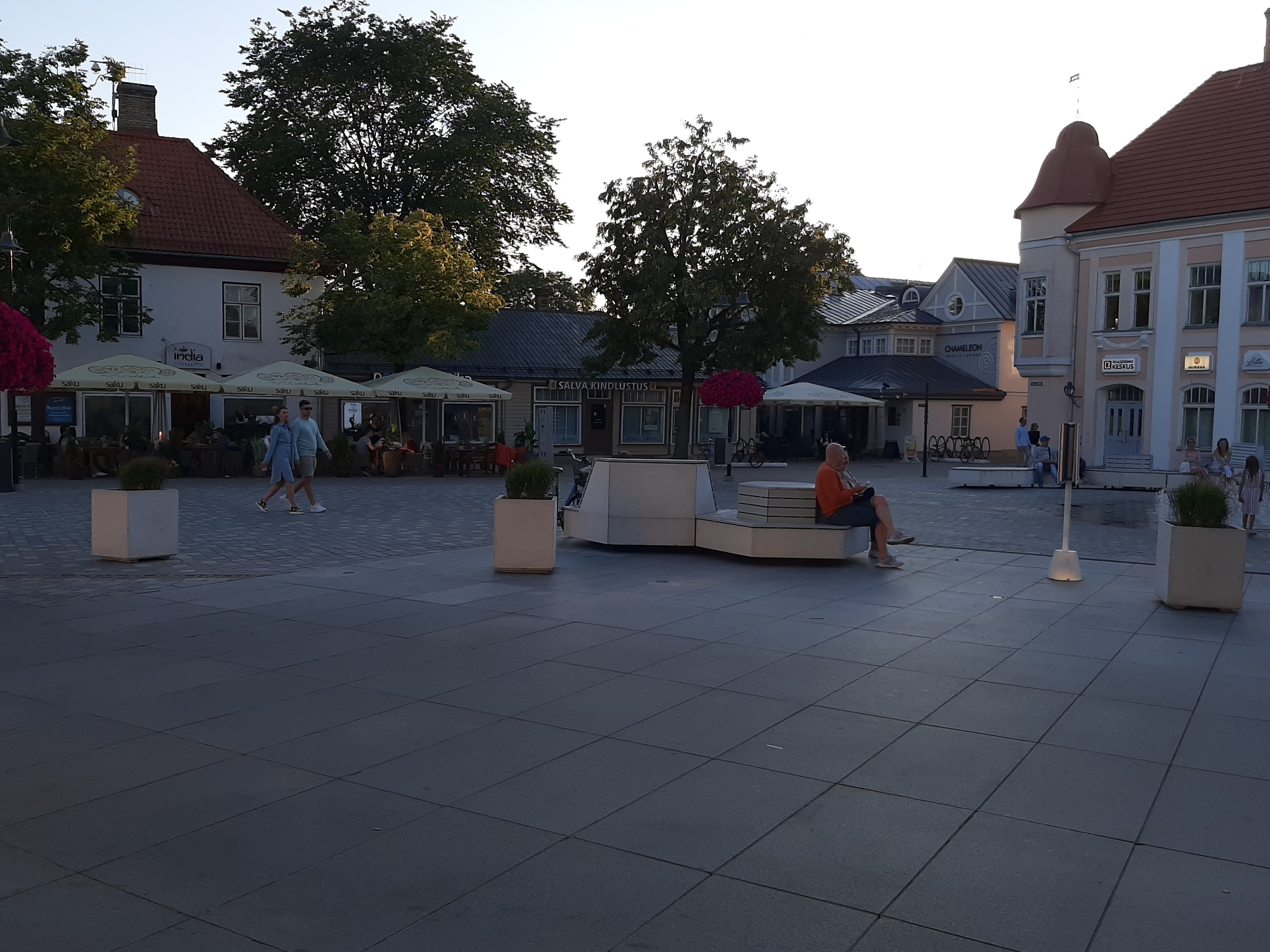 Pritsumeeste paraad Kuressaare kesklinnas rephoto
