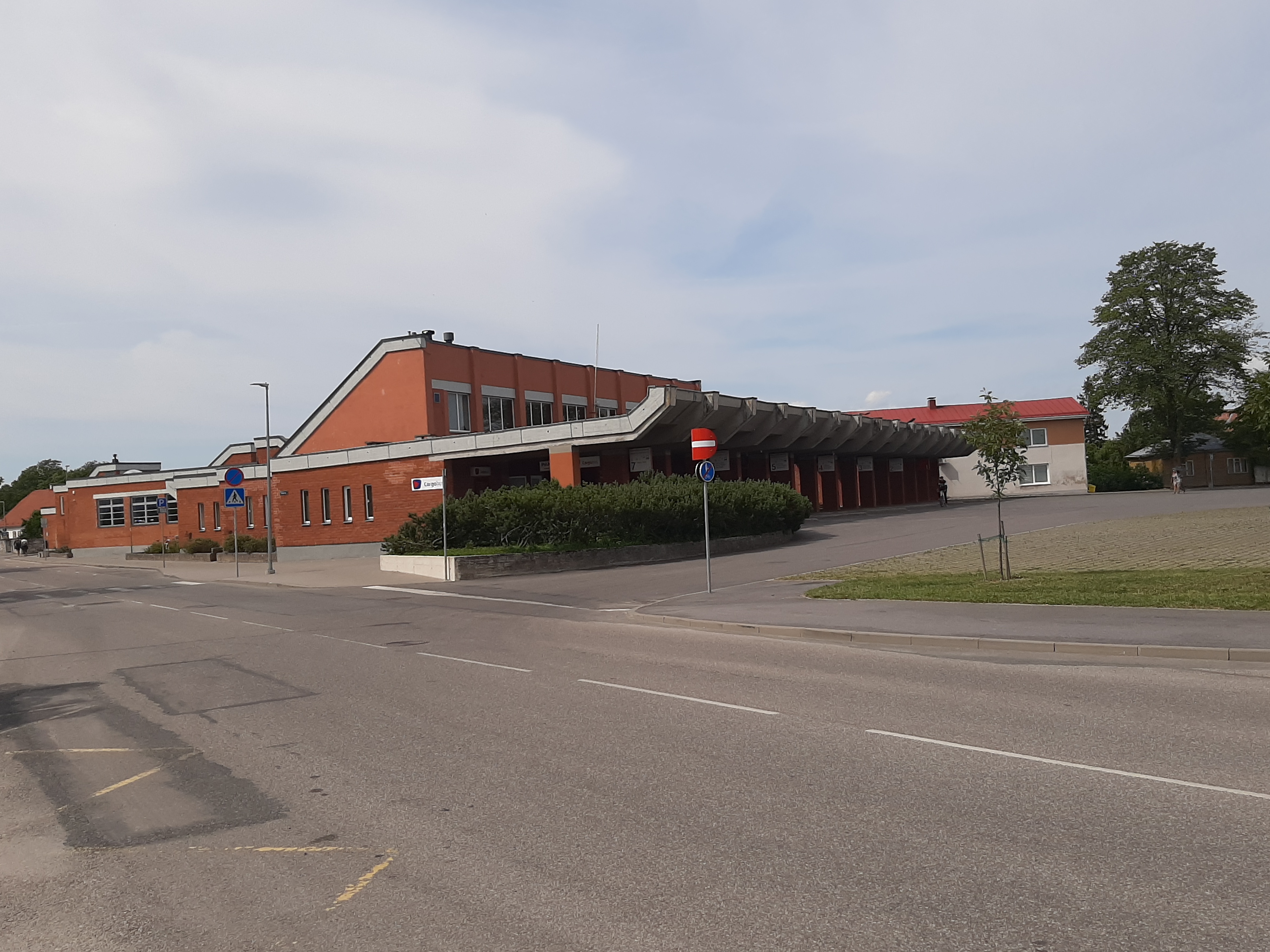 Kuressaare bus station Saare county Kuressaare city Pihtla tee 2 rephoto