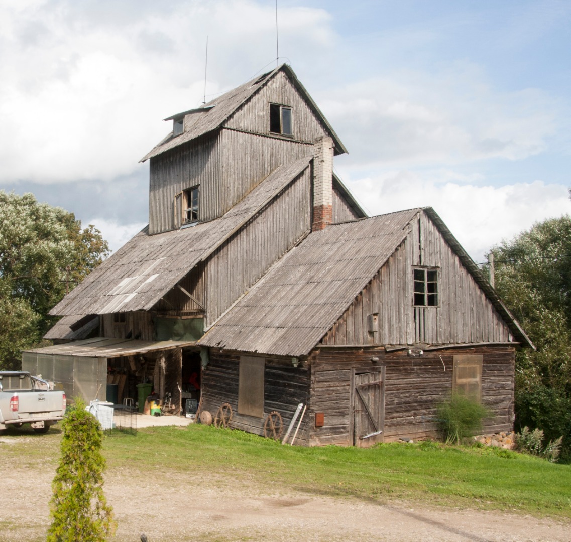Estonian language scholar and writer Mihkel Veske's birthplace in Holstre. rephoto