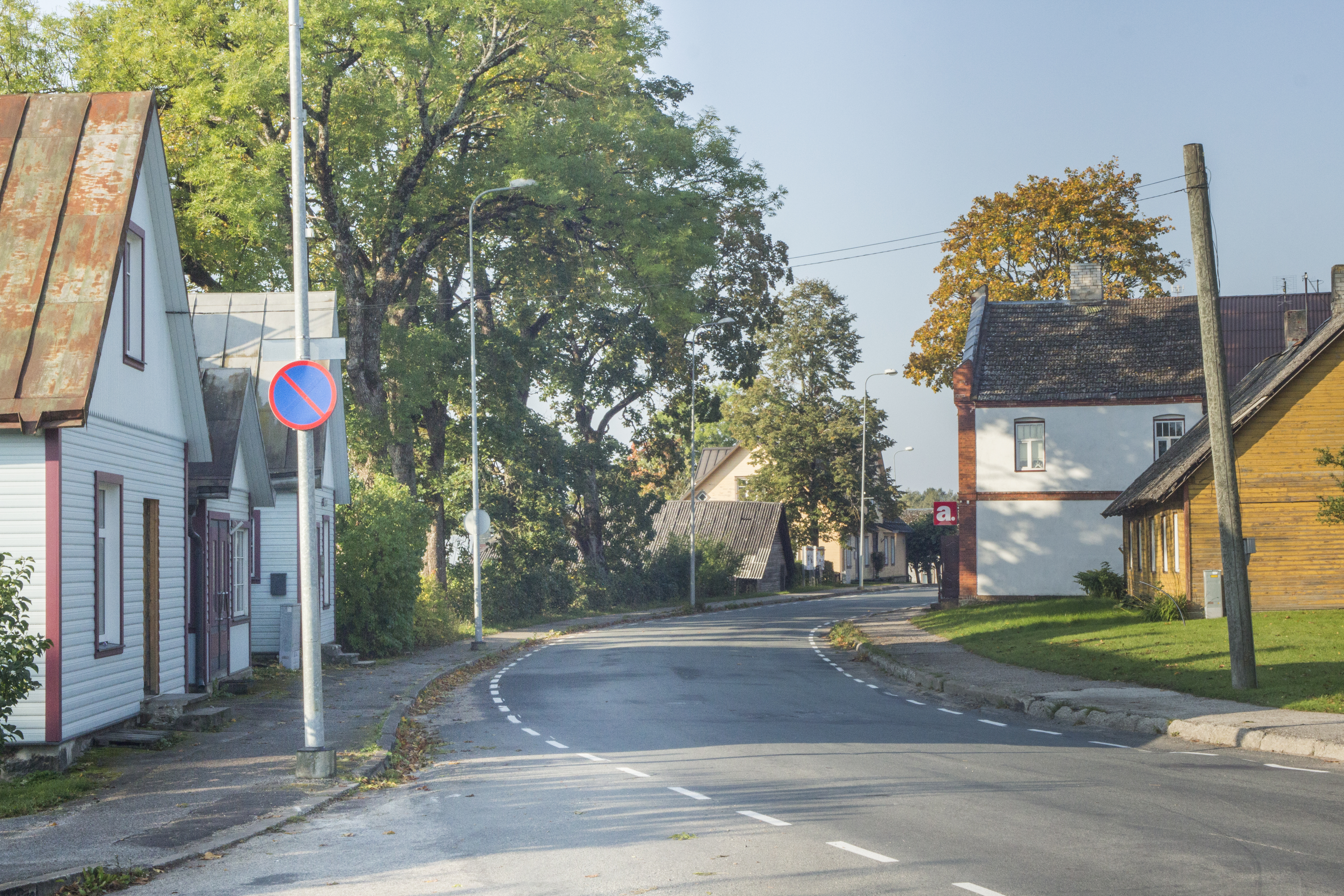trükipostkaart, Suure-Jaani khk, Suure-Jaani, võte Tallinna tänavalt, vas. nr 5 maja u 1915, J. Litteri kirjastus rephoto