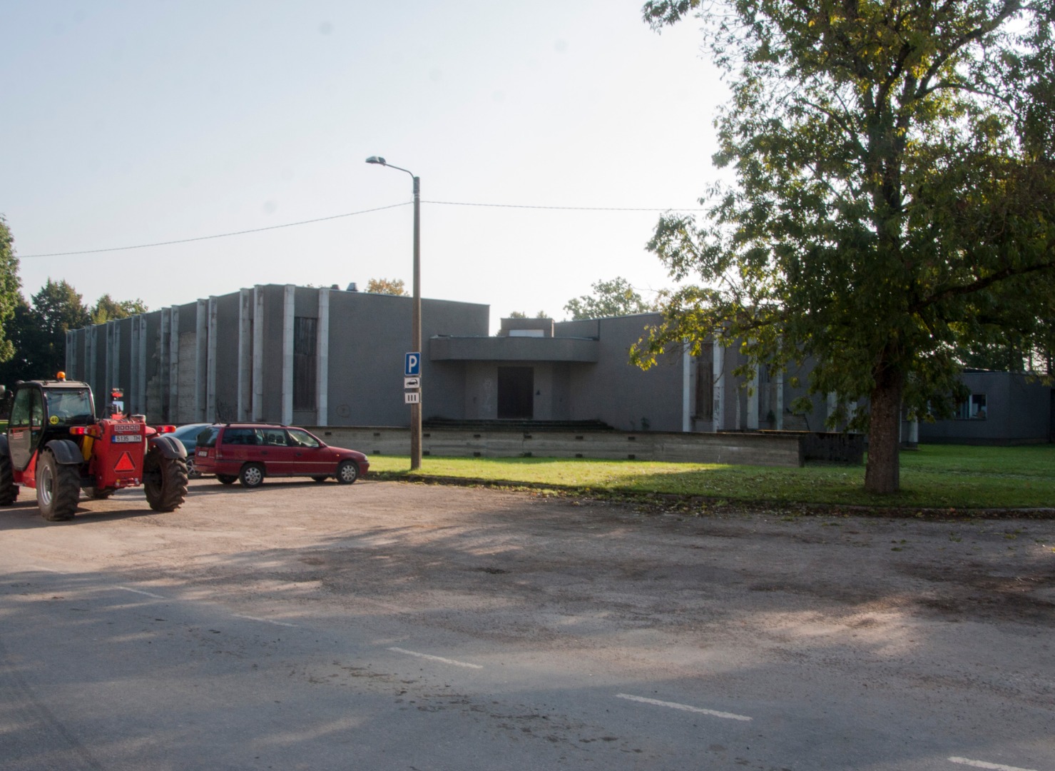 Saun-sujula-pesumaja Eesti kolhoosis Järva maakond Türi vald Tehnika tänav, Oisu alevik rephoto