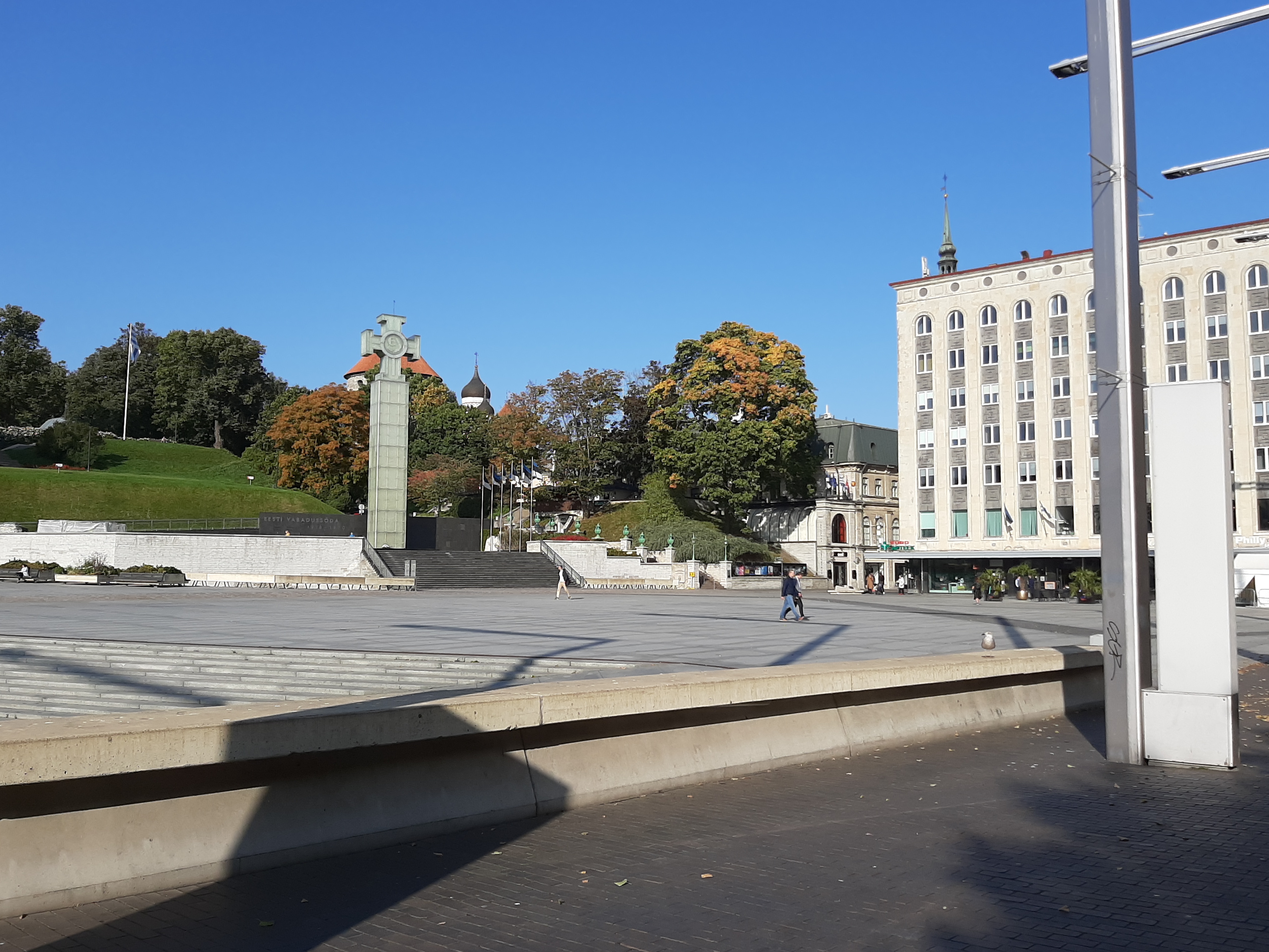 Freedom Square in Tallinn rephoto