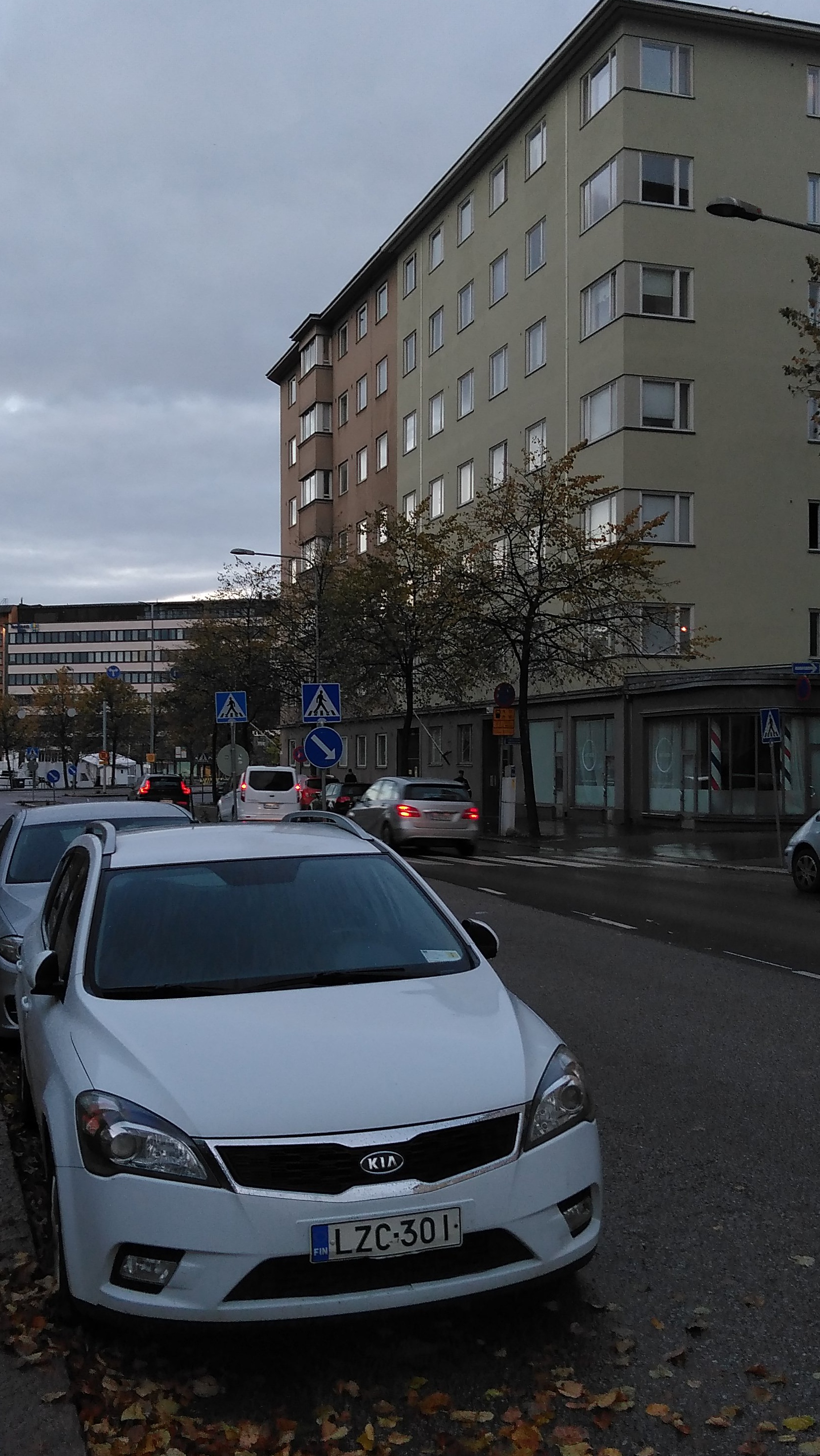 Talvinen katunäkymä Hakaniemestä rephoto