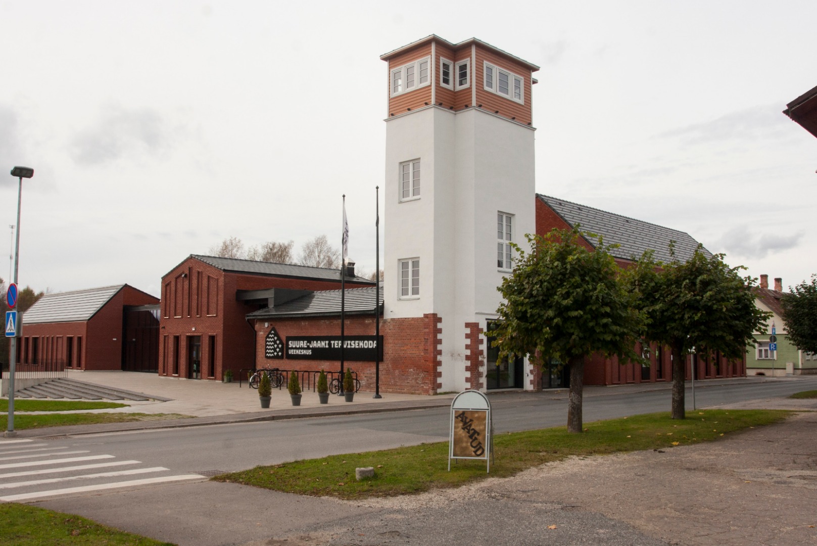 fotopostkaart, Suure-Jaani khk, Suure-Jaani, tuletõrje ühingu hoone, u 1920 rephoto