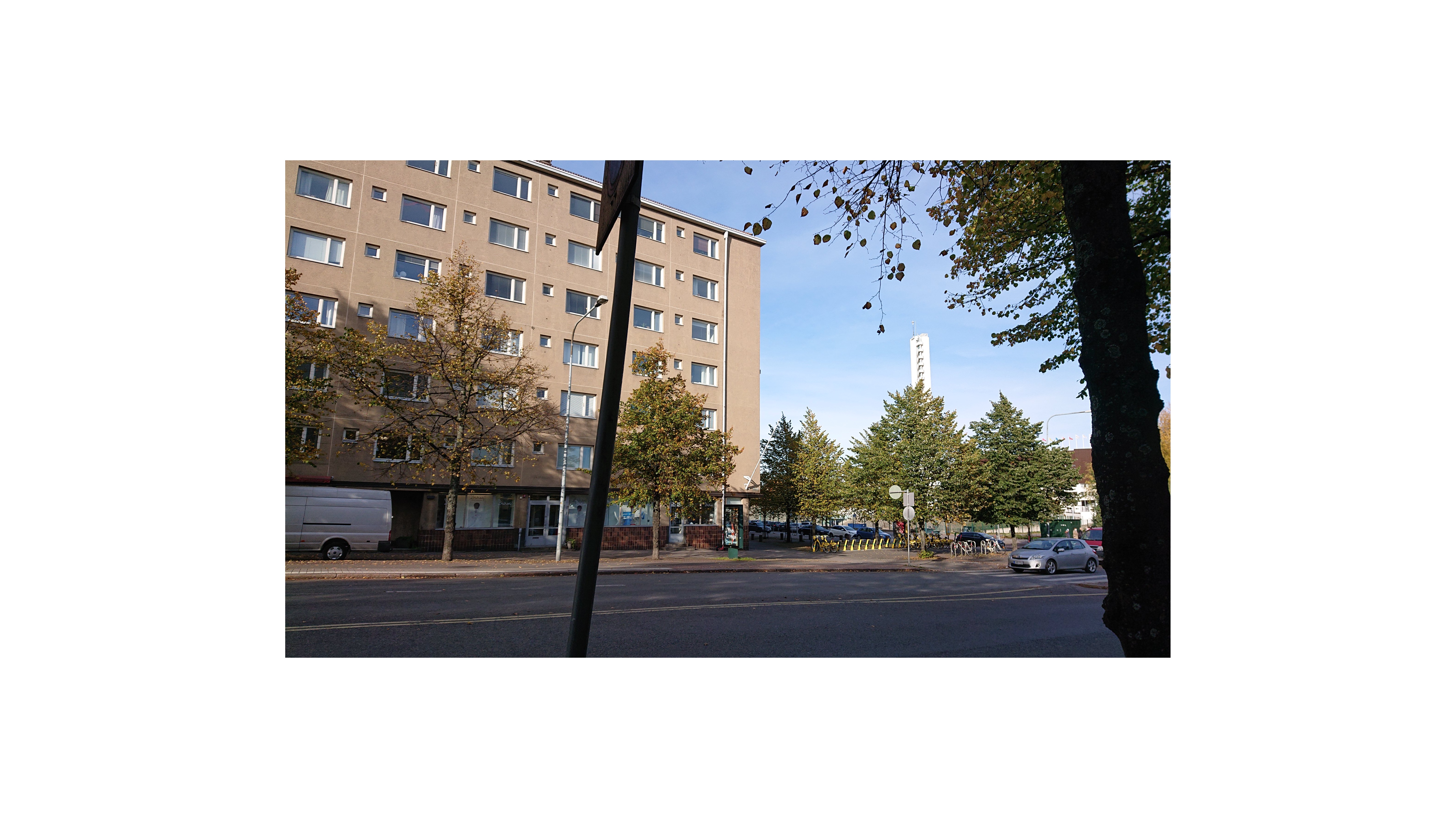 The centre office of the Helsinki Olympics in the corner of Toivonkatu and Sports Street. rephoto