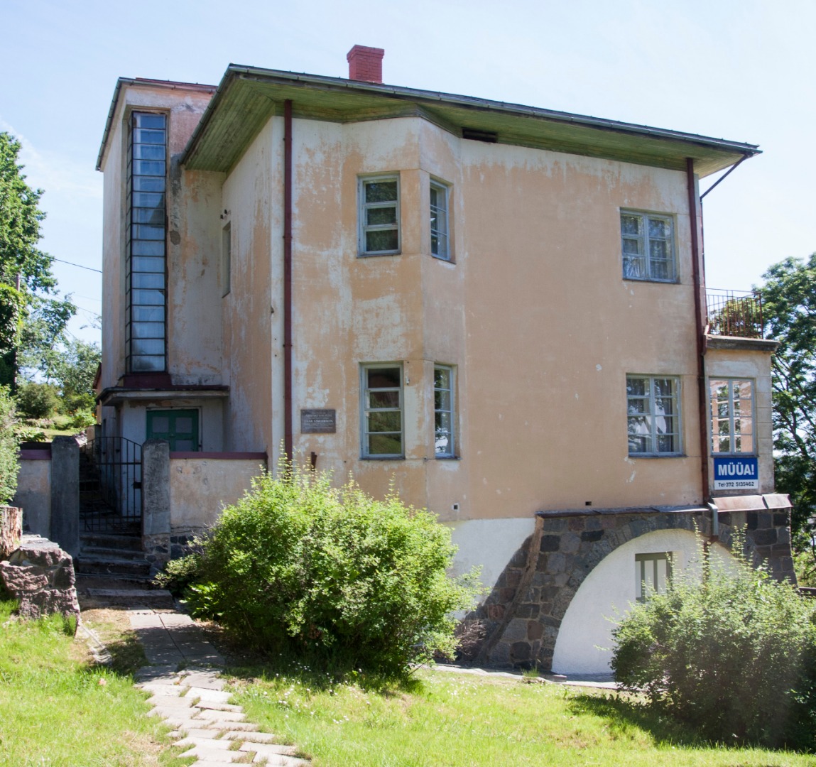 Eramu Viljandis, vaade hoonele. Arhitekt Johannes Fuks rephoto