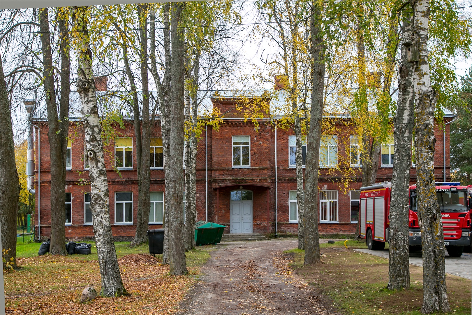Mustvee Russian Start School Building rephoto