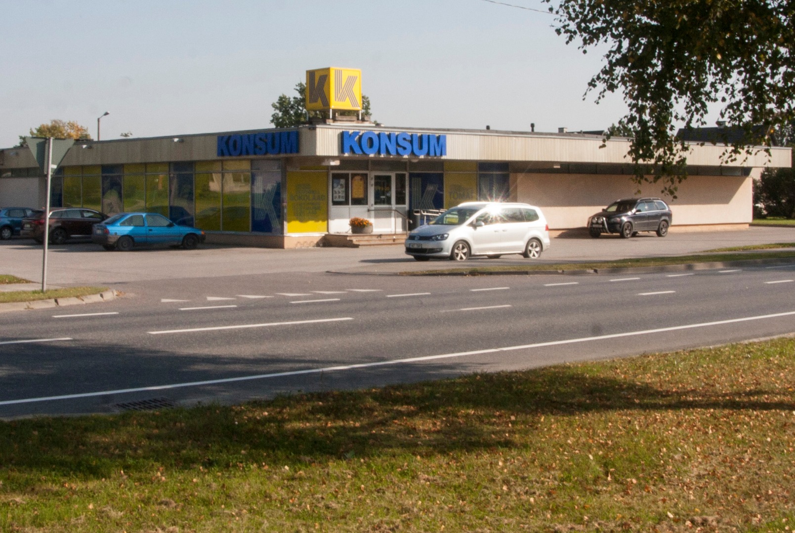 ETKVL food store "Kalevi" on Türil. rephoto