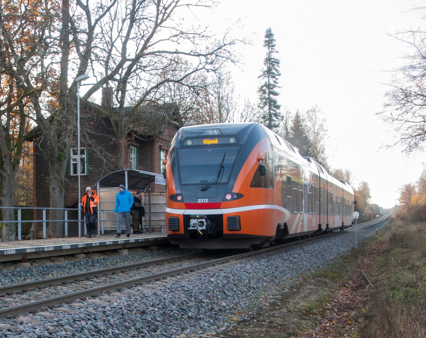 Olustvere stations rephoto