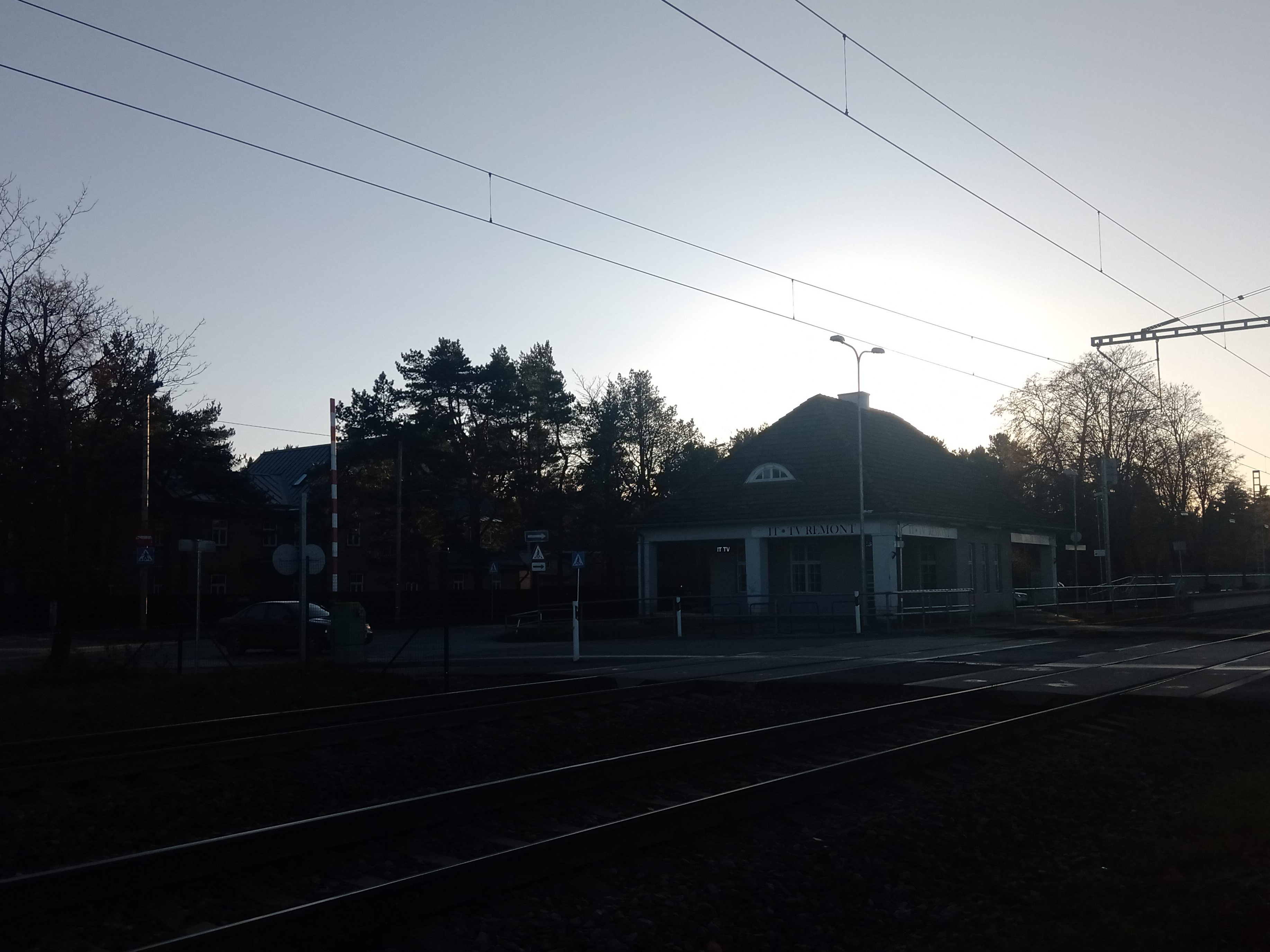 [hiiu Railway Station] rephoto