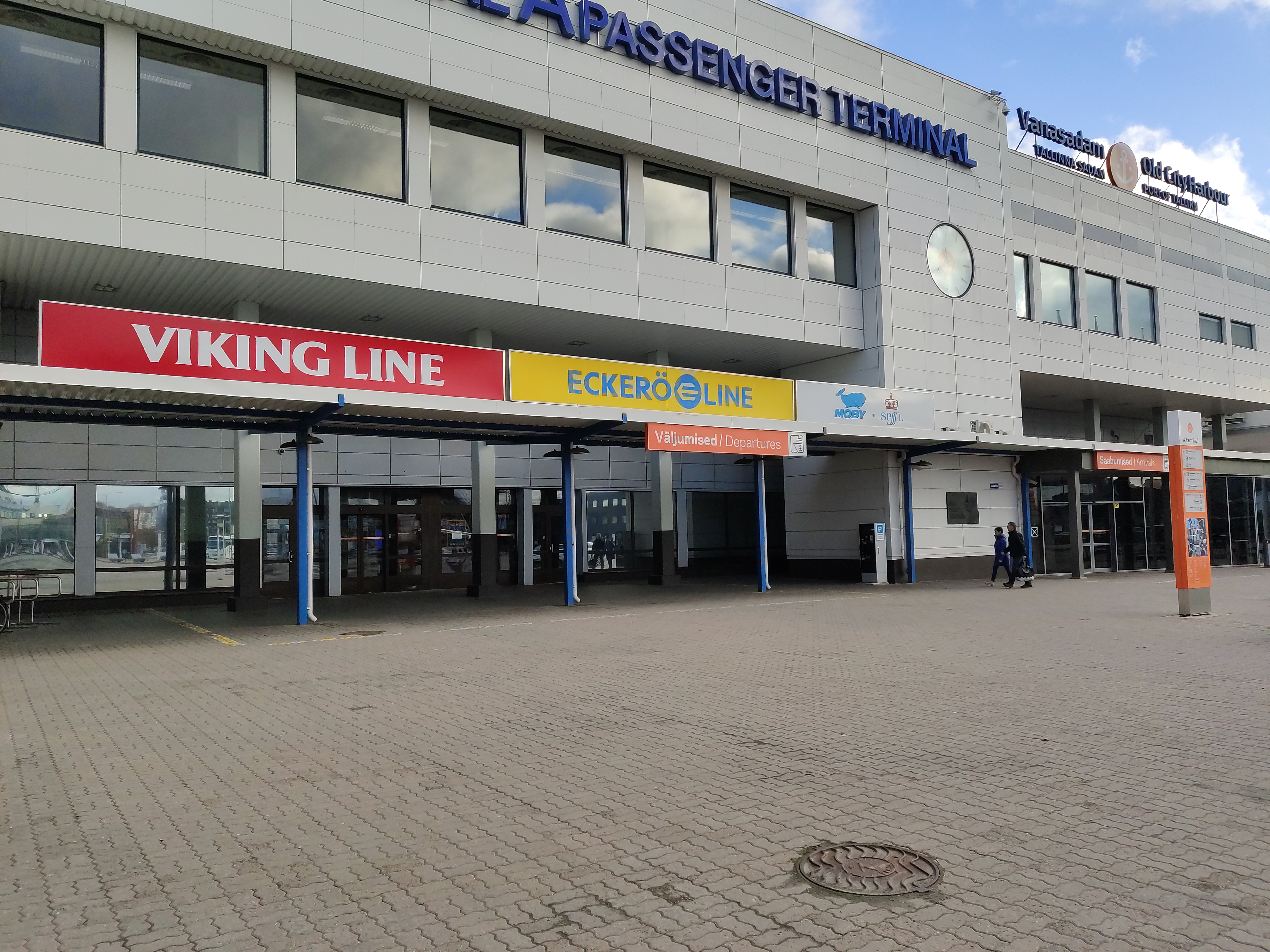 Building of Tallinn Port a Terminal. rephoto