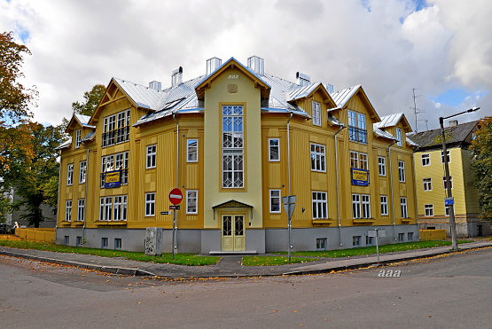 Tallinn - Jaan Poska 13 - lang rephoto