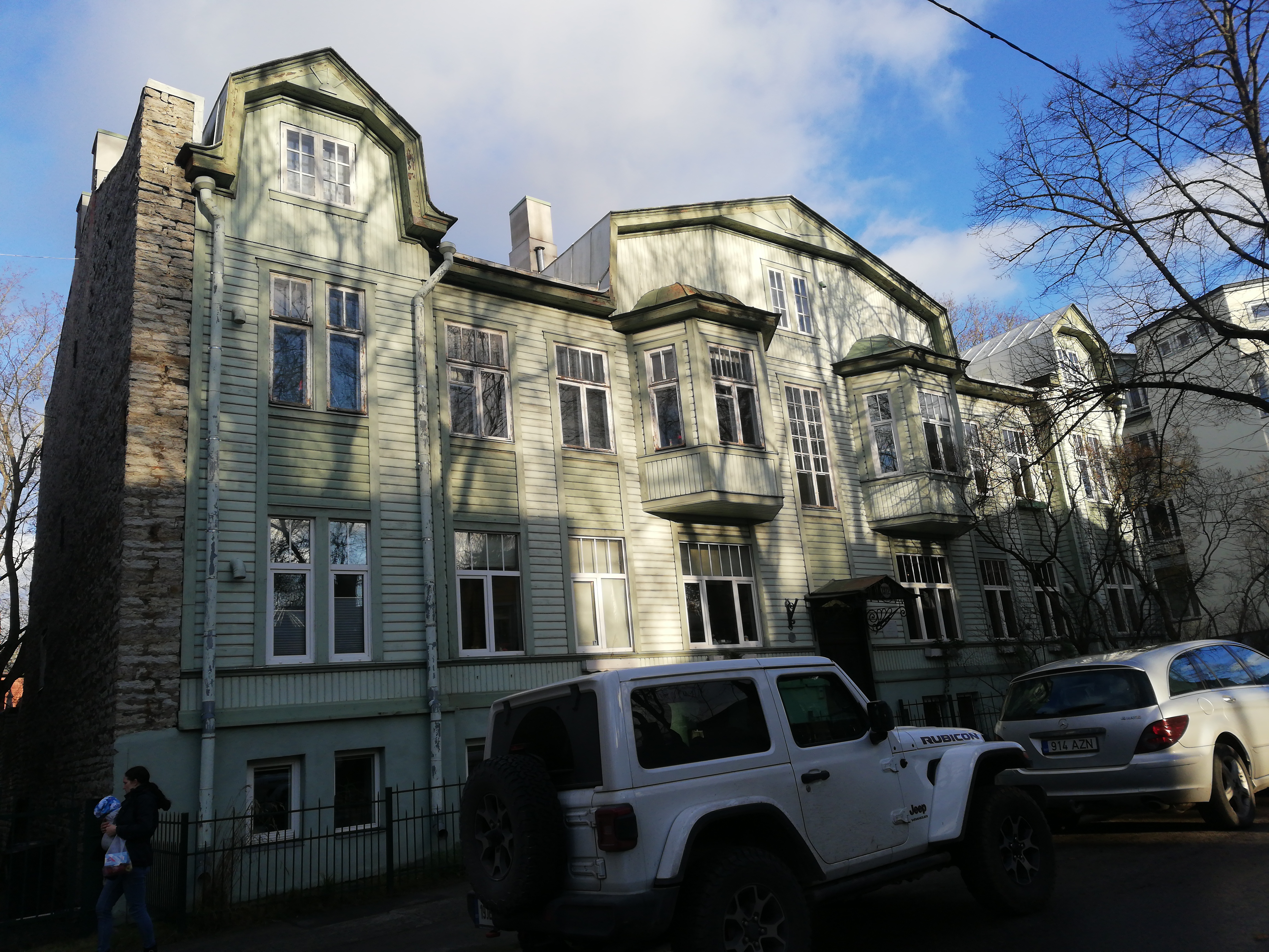 Apartment building in Tallinn Koidula 9, view of the building. Architect Anton Uesson rephoto