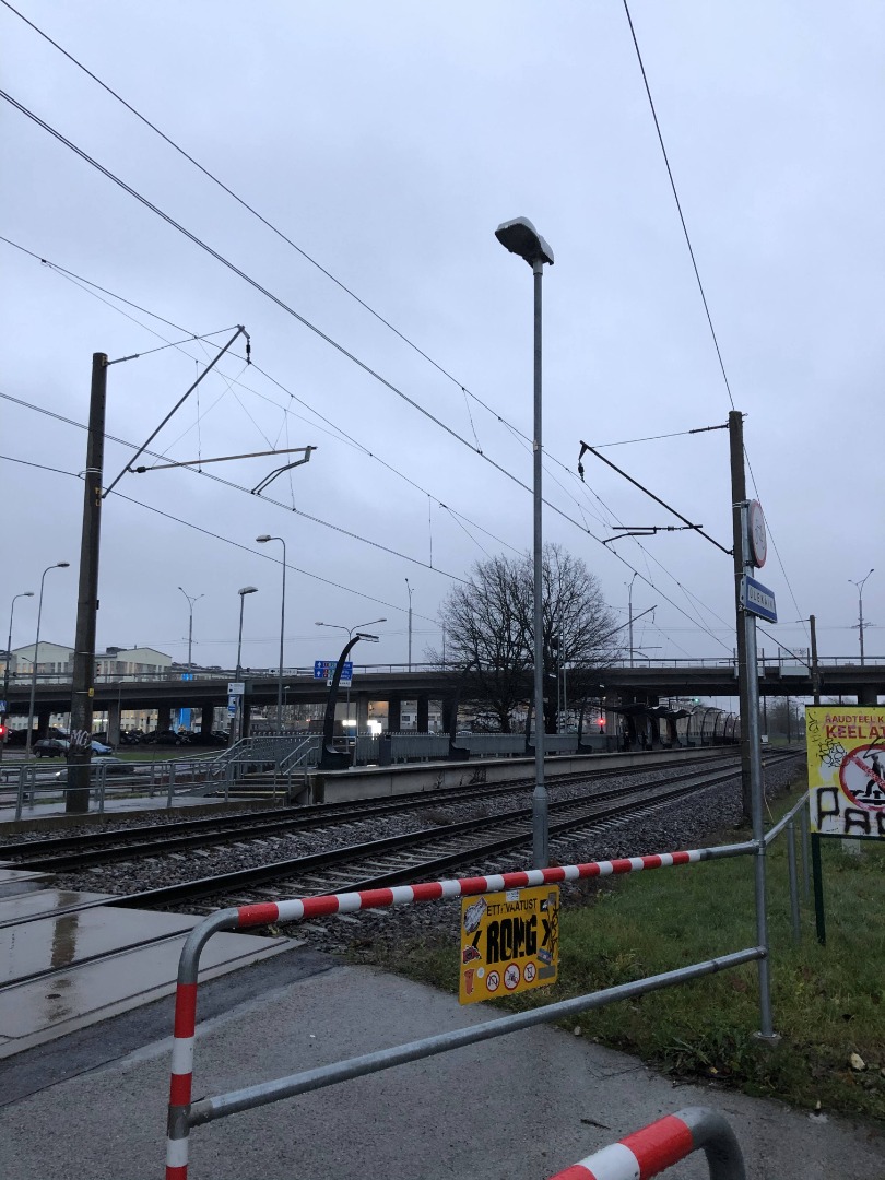 Station platforms in Kitseküla, Tallinn rephoto