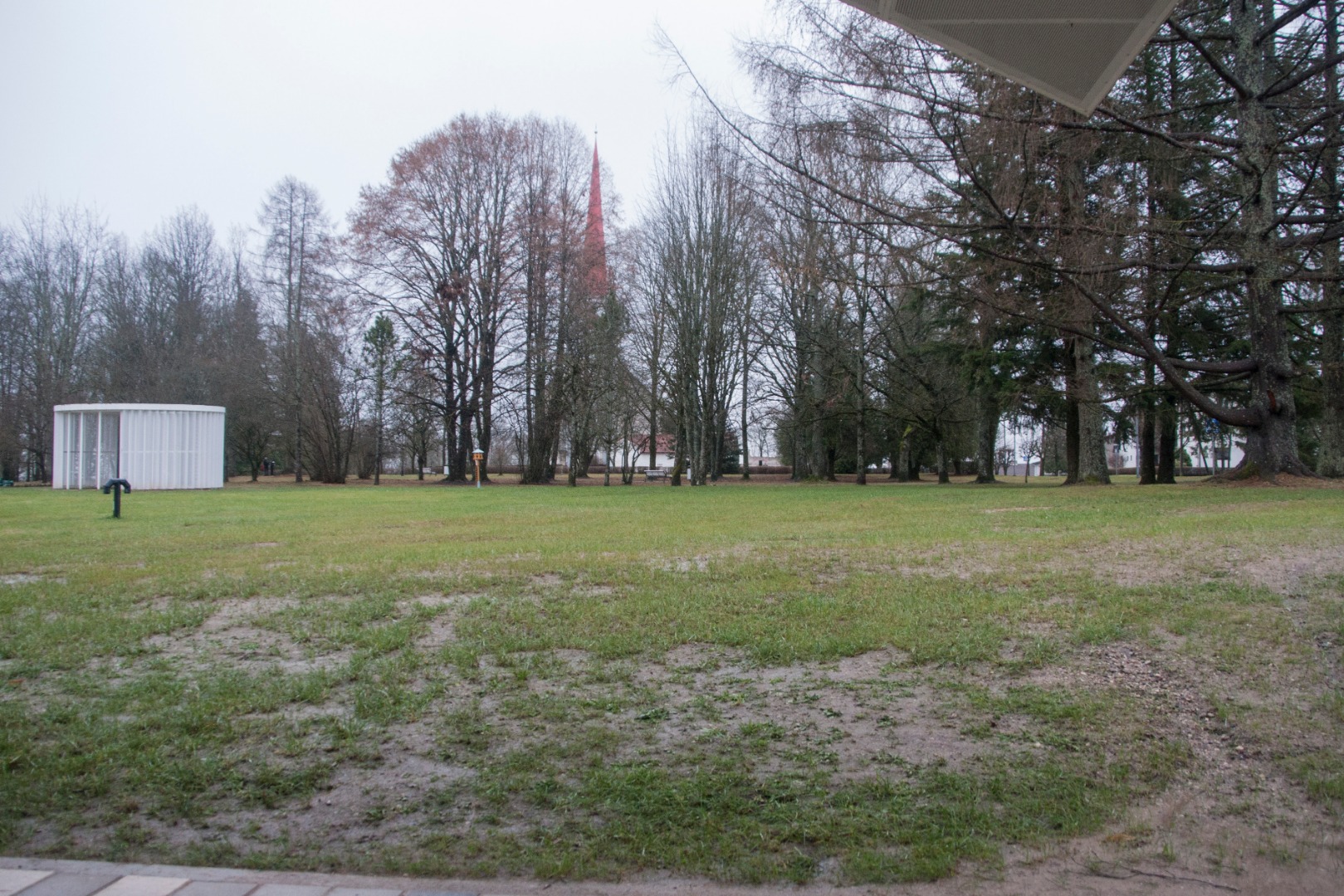 foto, vaade Türi kirikule rephoto