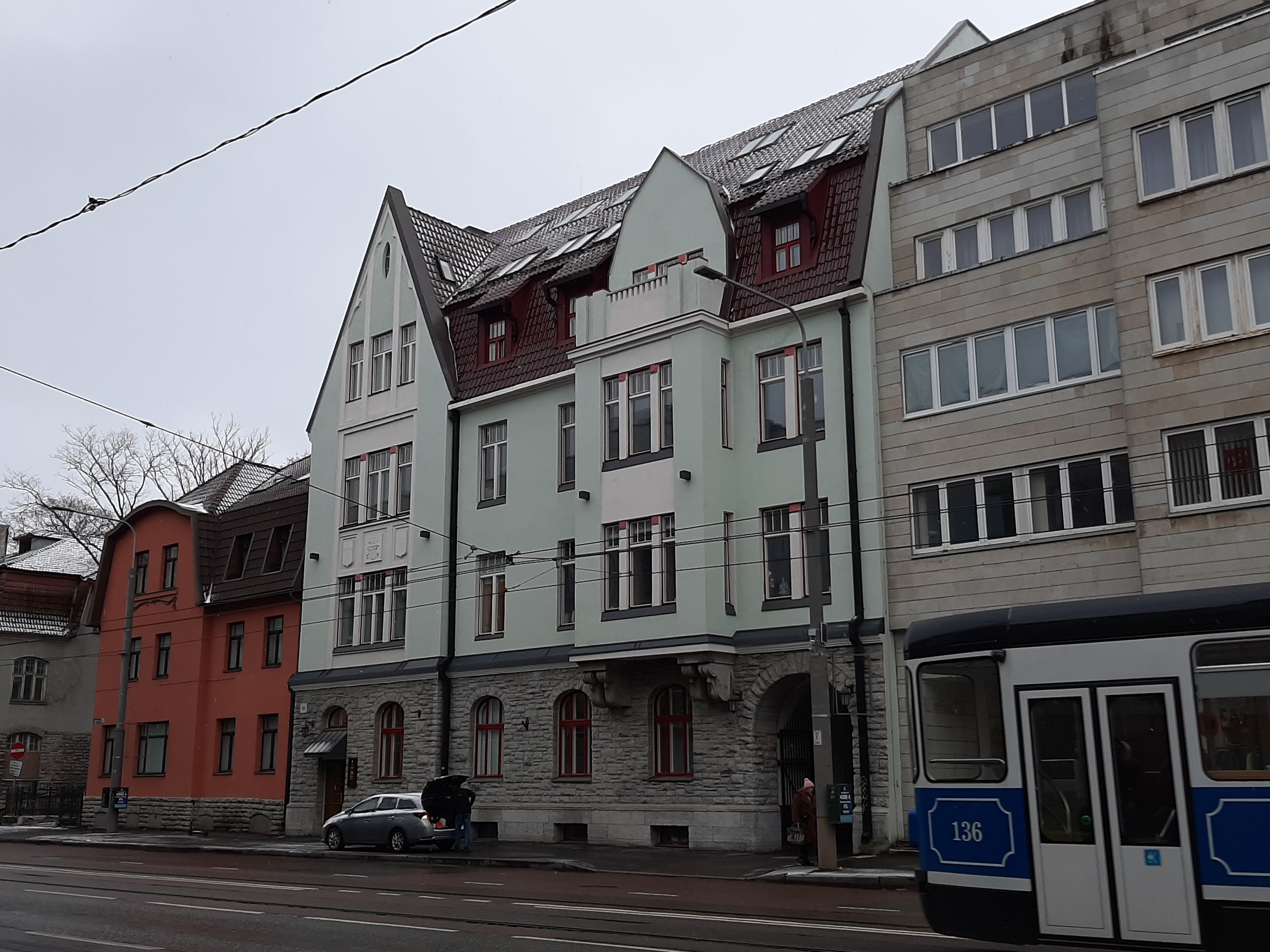 Temporary settlement of Kadrioru pharmacy in 1944-1945. rephoto