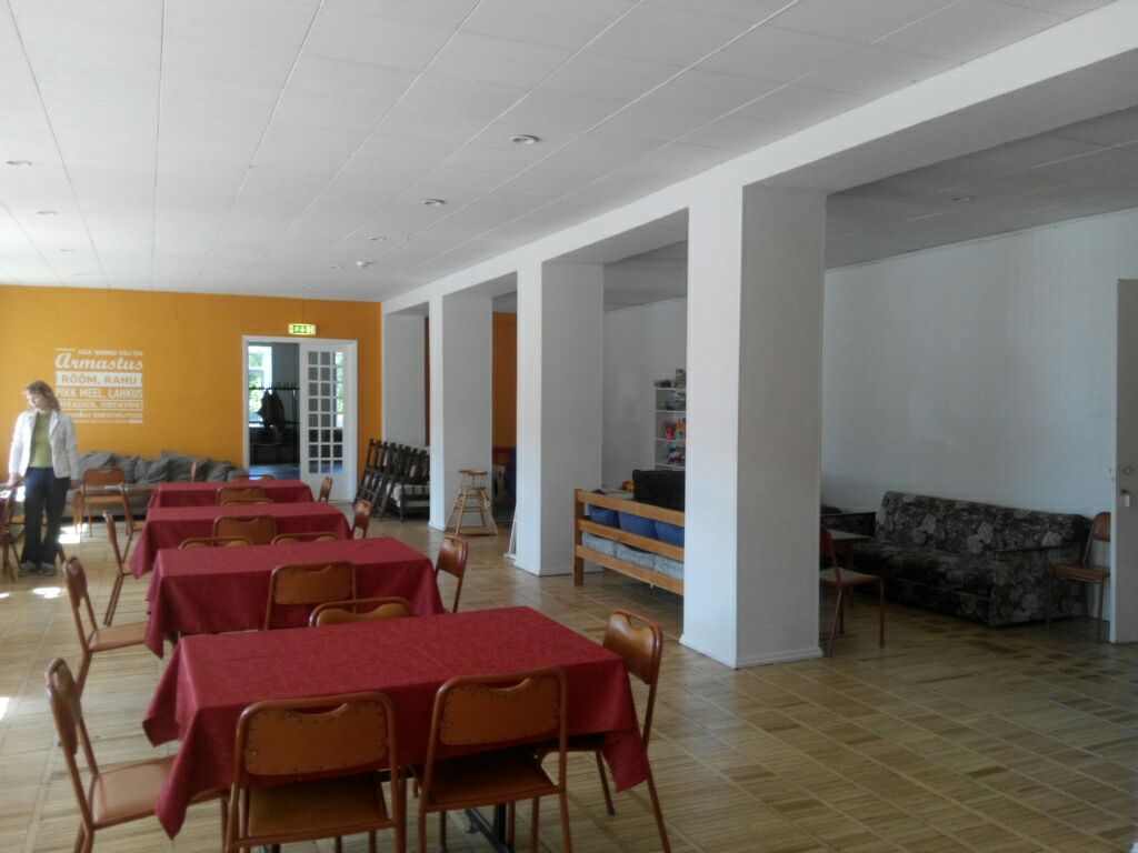 Kuressaare Nelikaare kiriku kohvikusaal enne restaureerinist (Kaare tn 6) rephoto