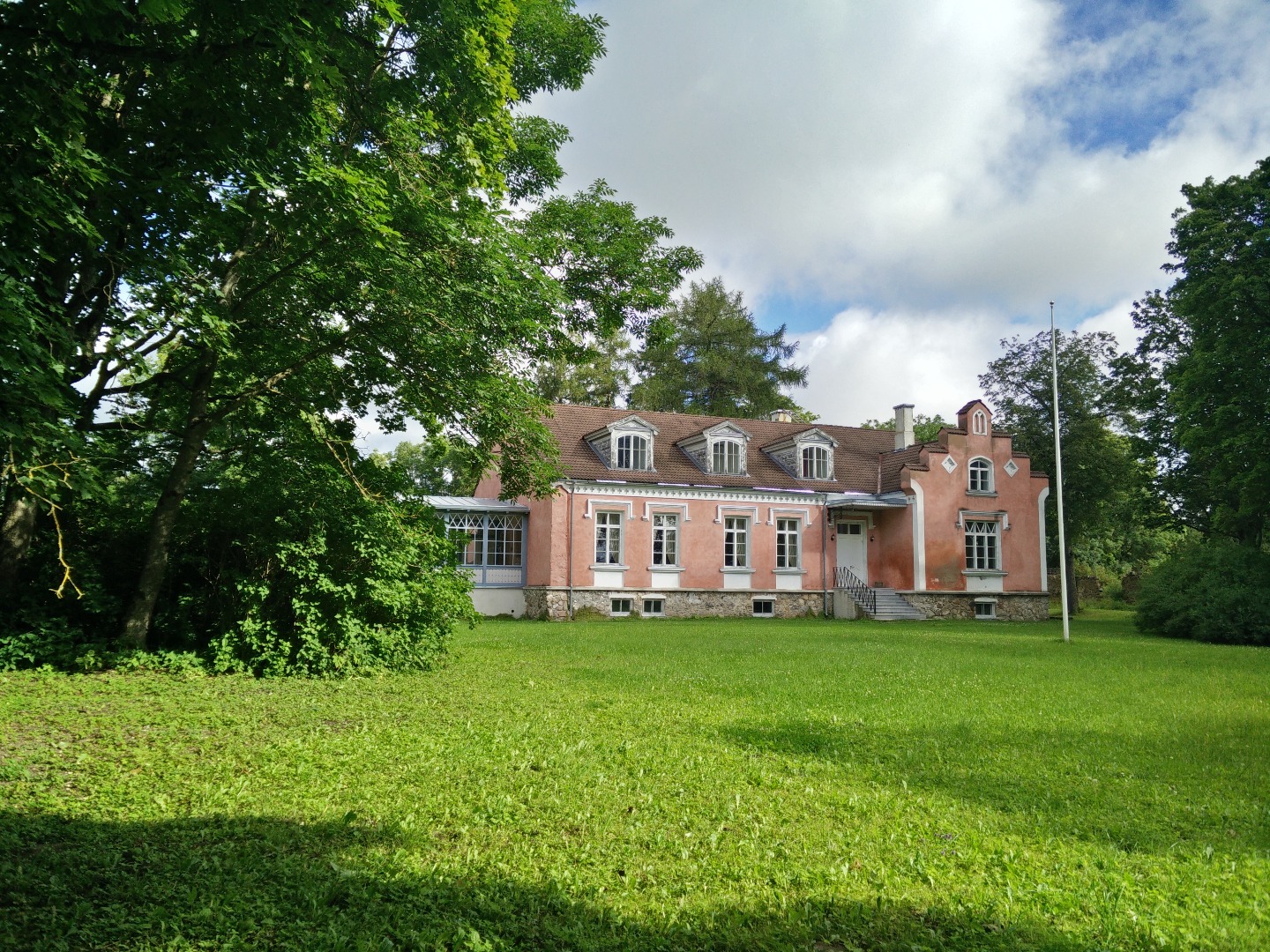 Kolu manor building rephoto