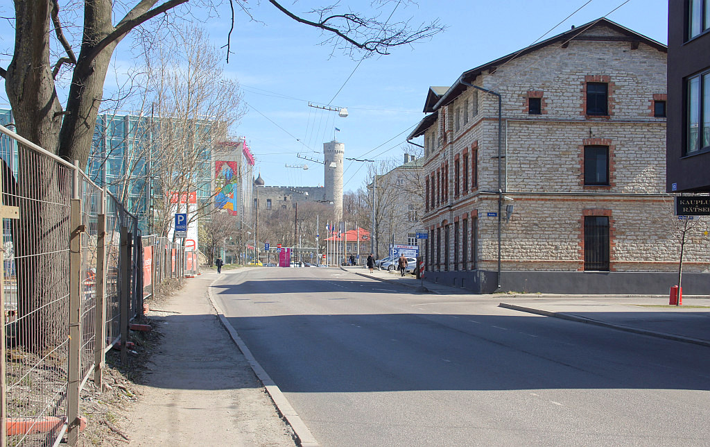 Vaade Paldiski mnt ja Koidu tänava ristumiskohalt Toompea suunas rephoto