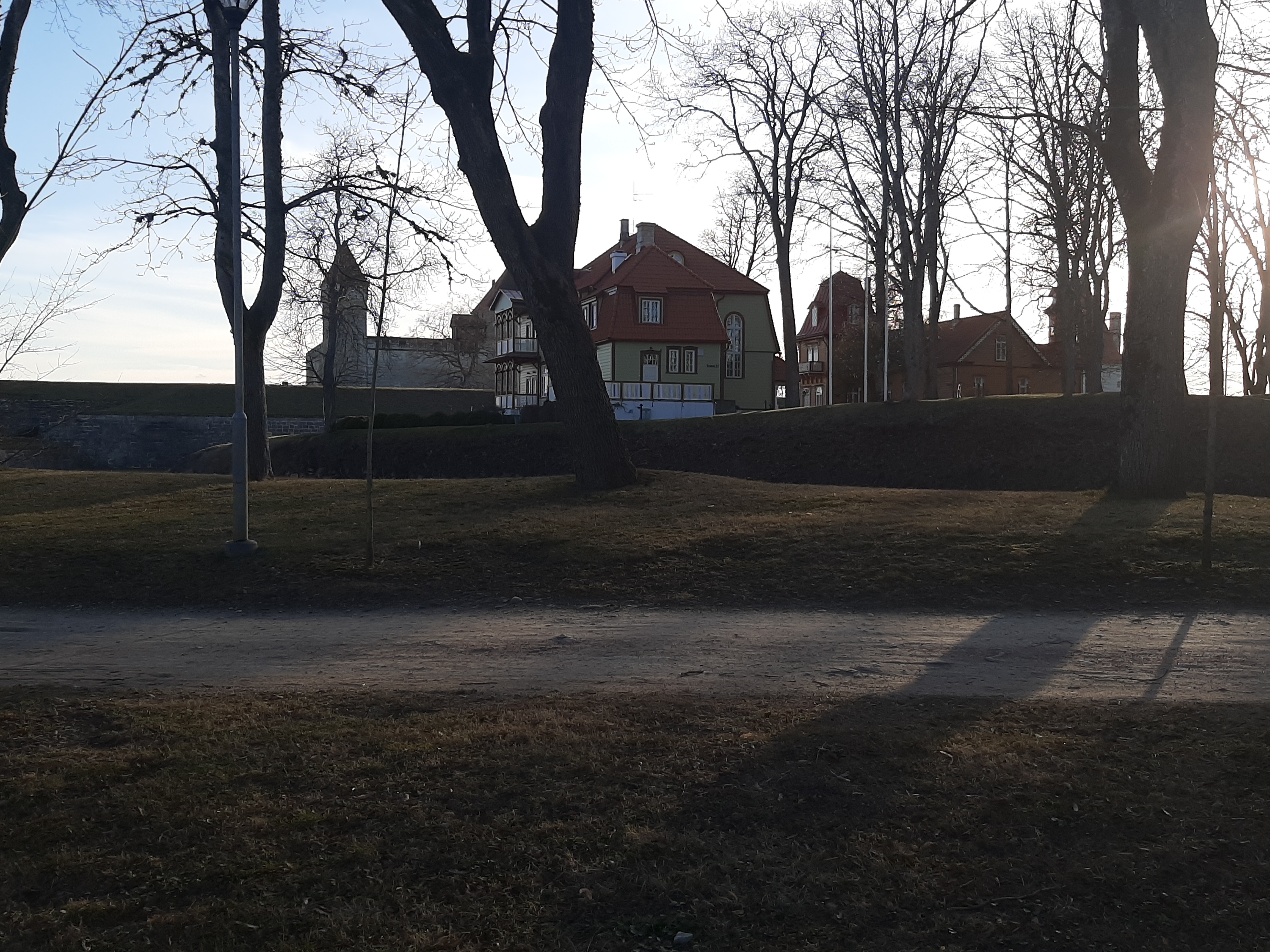 Kuressaare Fortress. View of the historical wooden building built on the NO fortress and NO-ravelin Lossi tn 16 rephoto