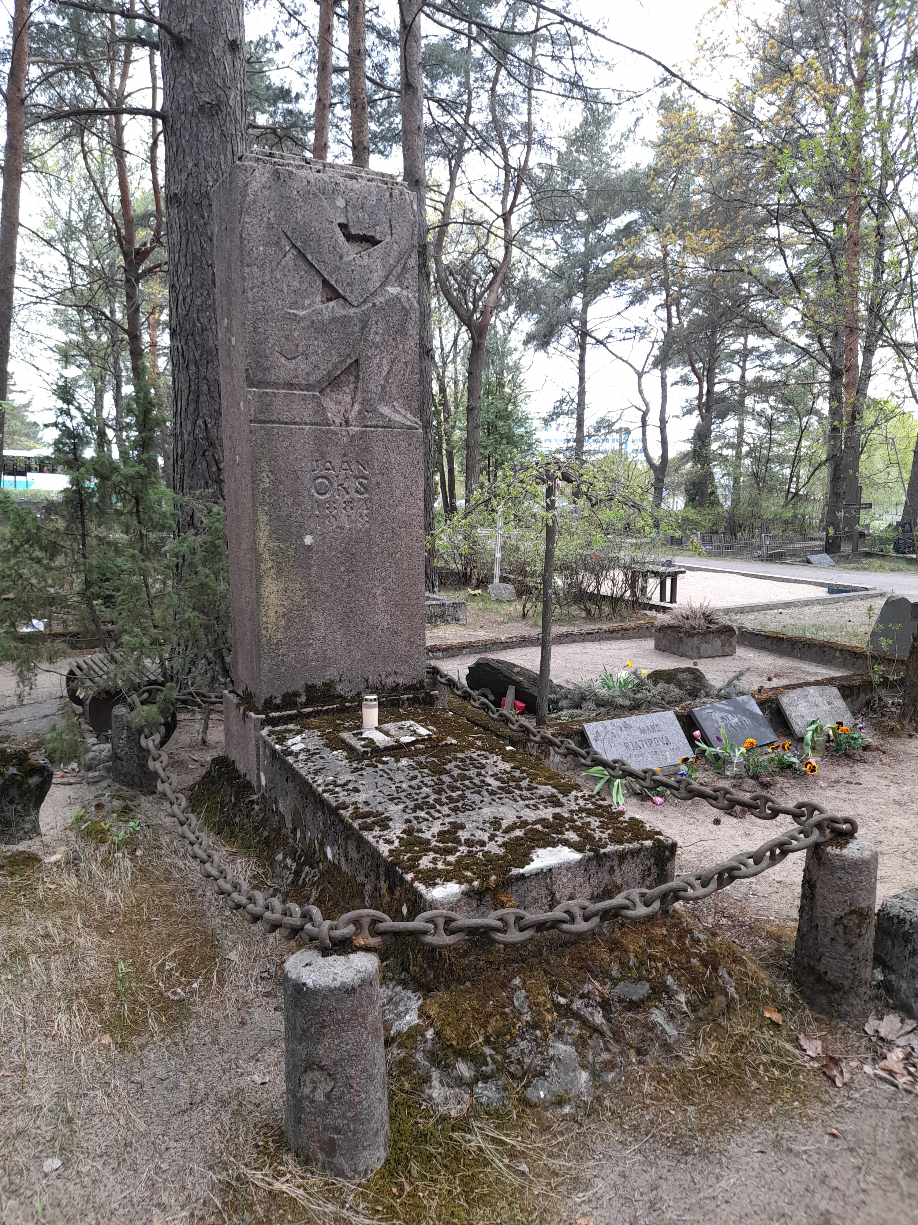 Jaan Oksa haud Rahumäe kalmistul rephoto