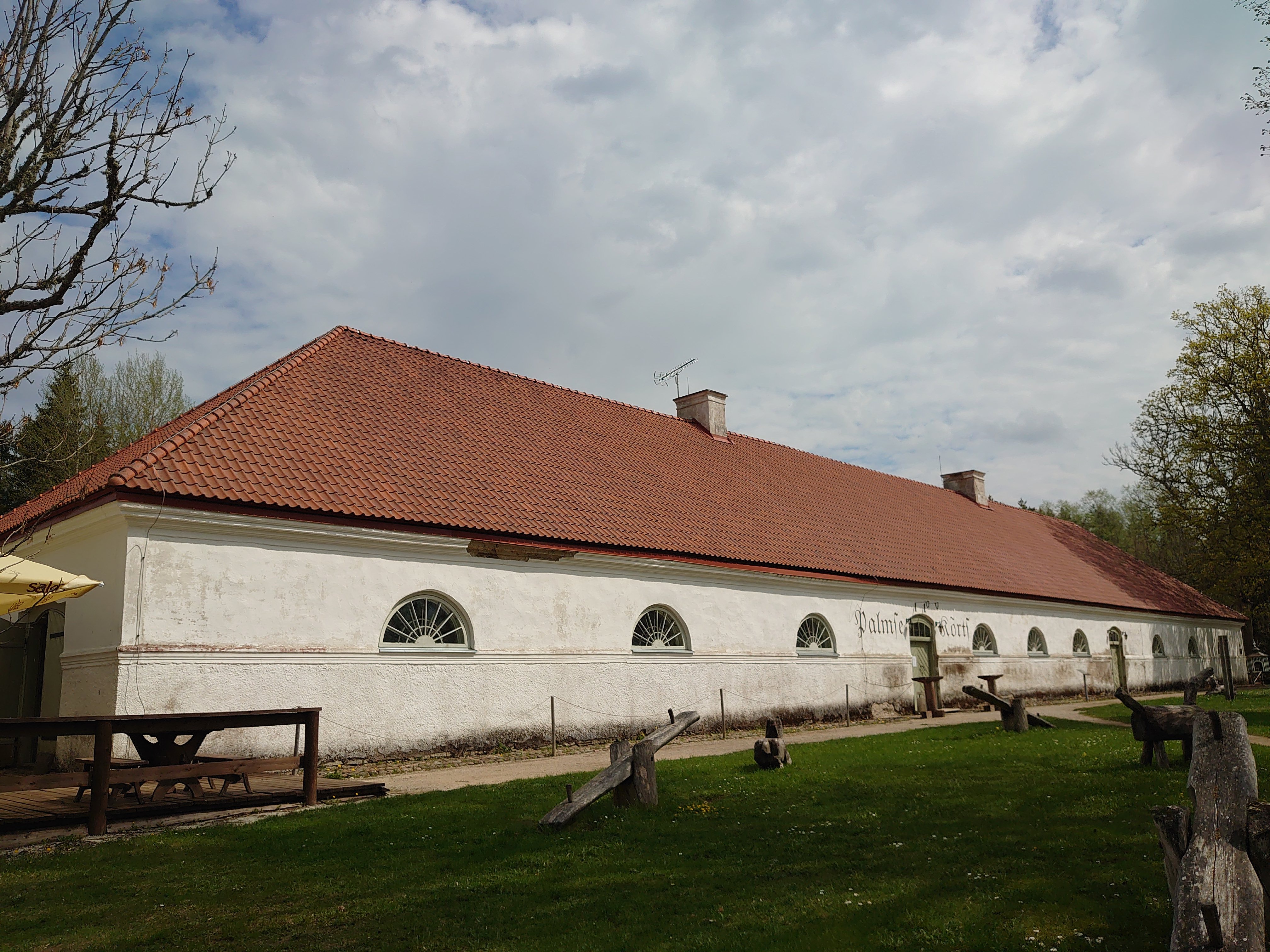 Palmse Manor's Moonacade House rephoto