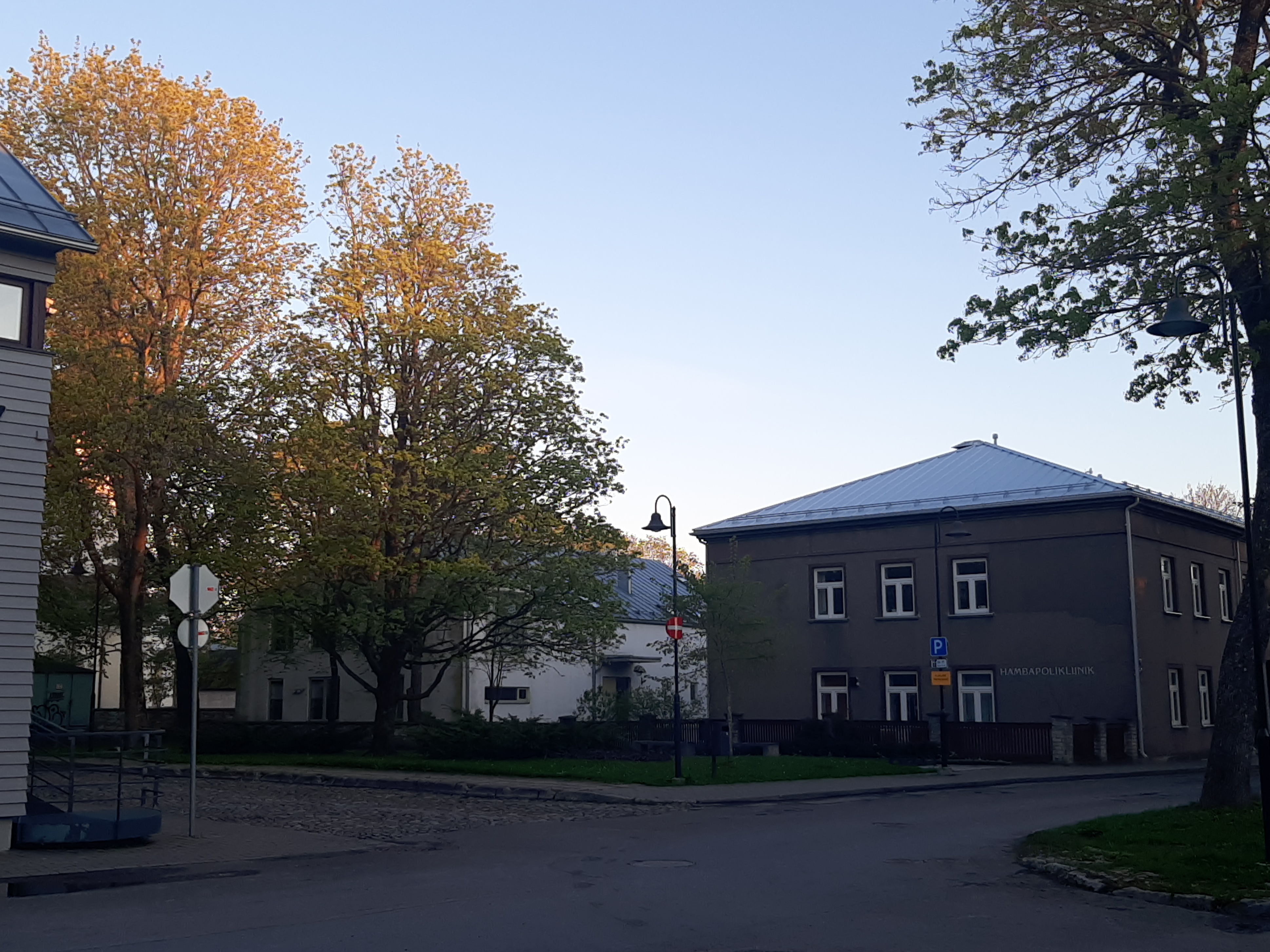 Saaremaa Kuressaare Lutsu School rephoto