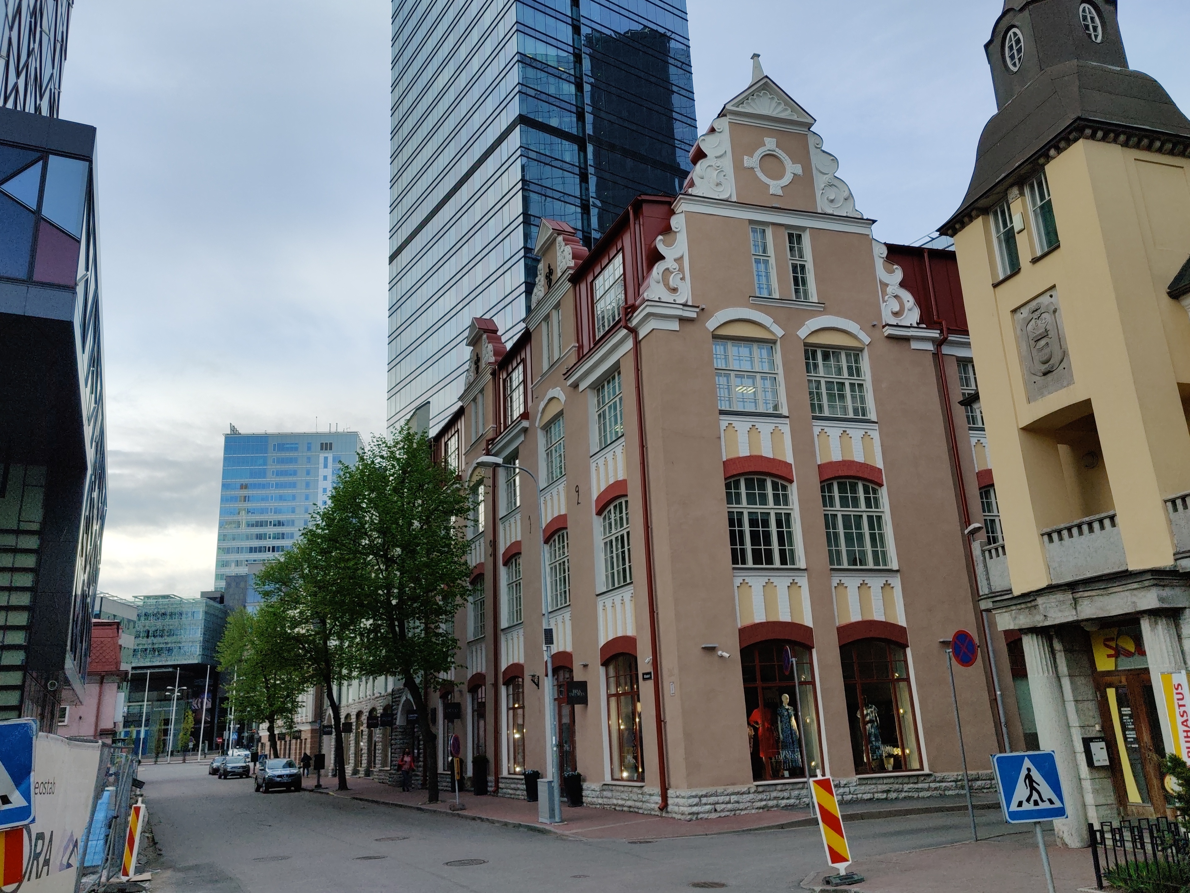 Old building of the municipality in Tallinn rephoto