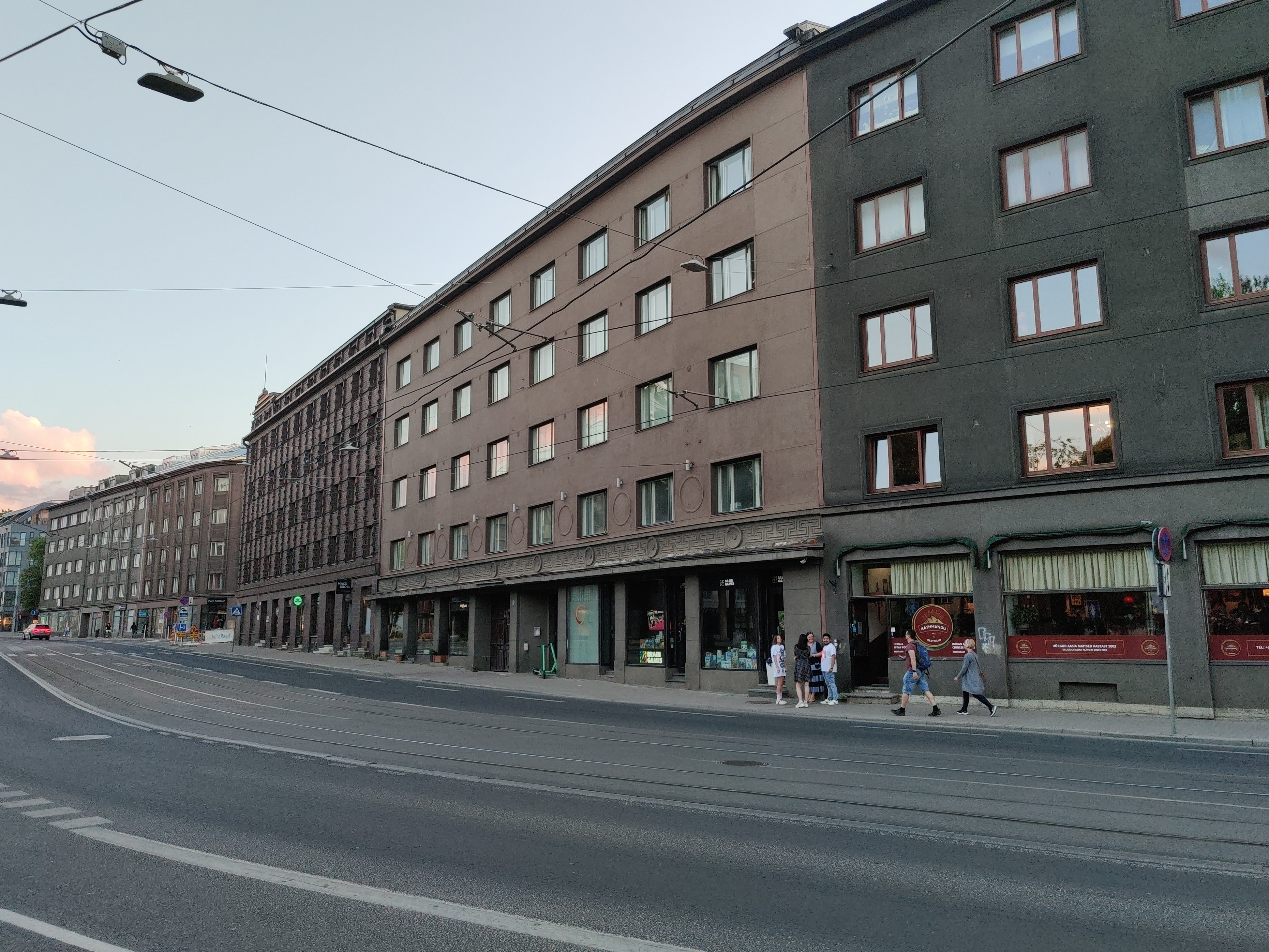 Elu- ja ärihoone Pärnu mnt 32, vaade. Arhitekt Eugen Habermann rephoto