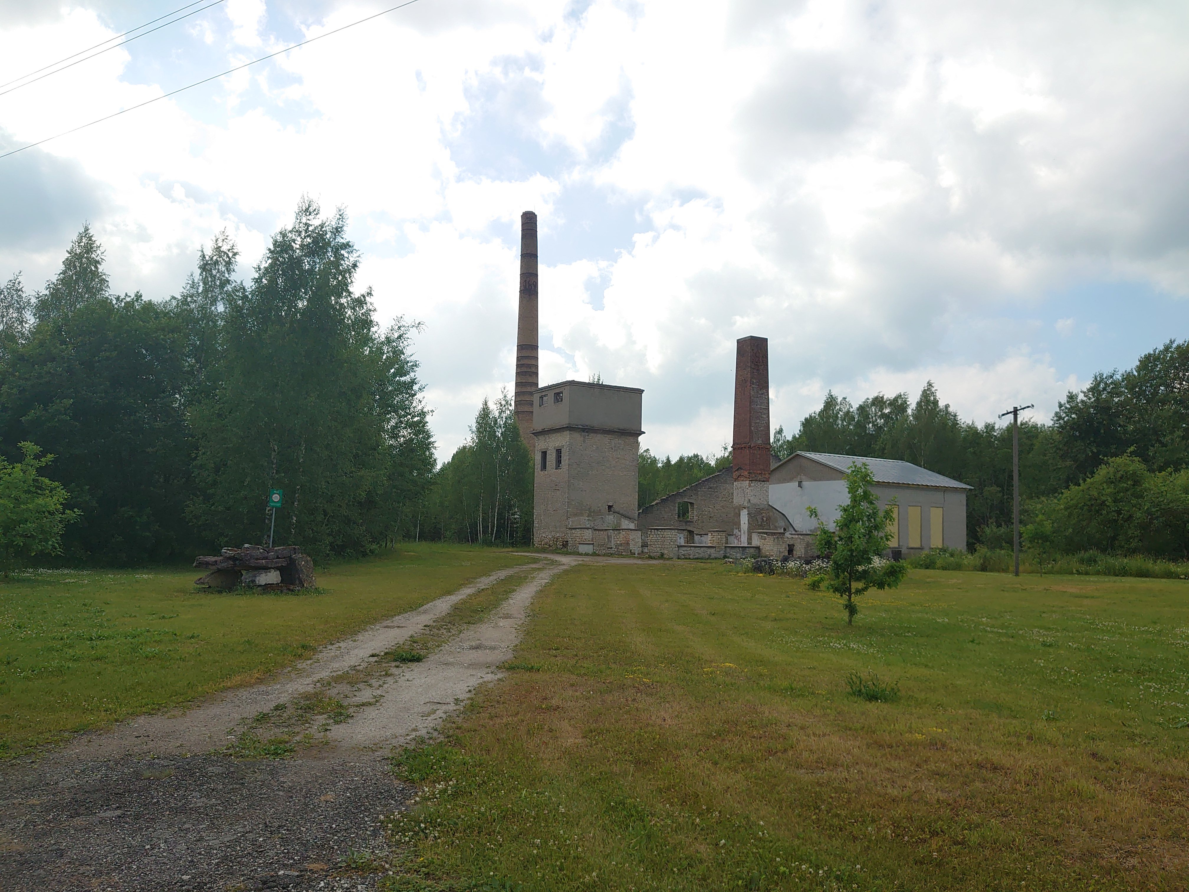 Tamsalu lubjatehas, vaade ringahjudele rephoto