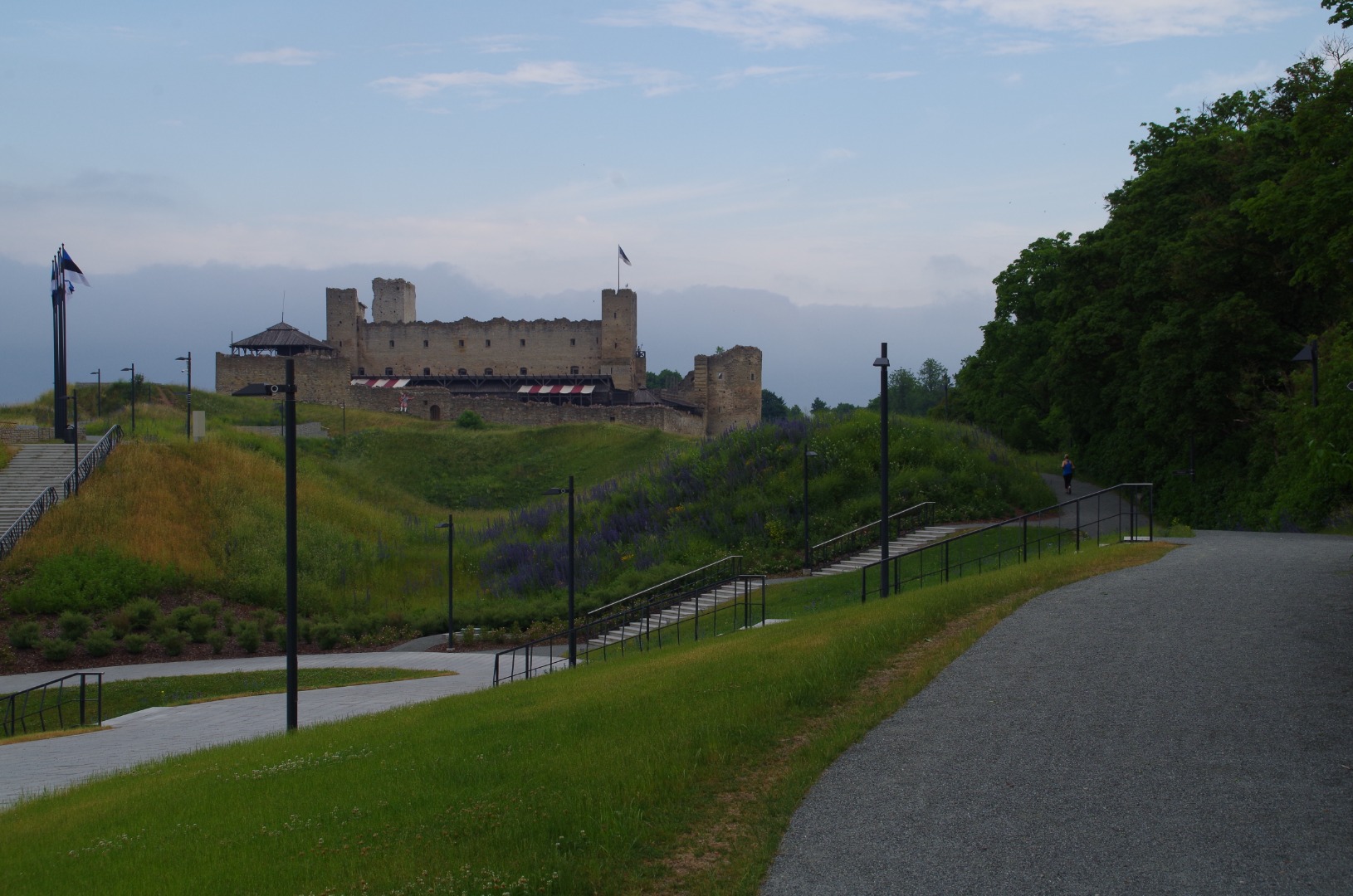 Rakvere Ordensburg Rakvere 01 - Rakvere Castle, Rakvere, Estonia rephoto