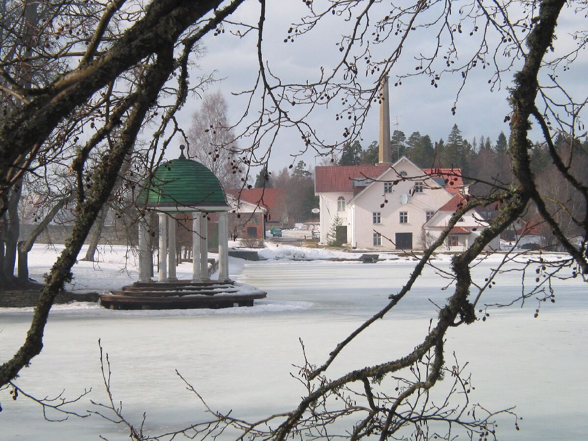 GNST - J.Gagarini nimeline näidissovhoostehnikum rephoto