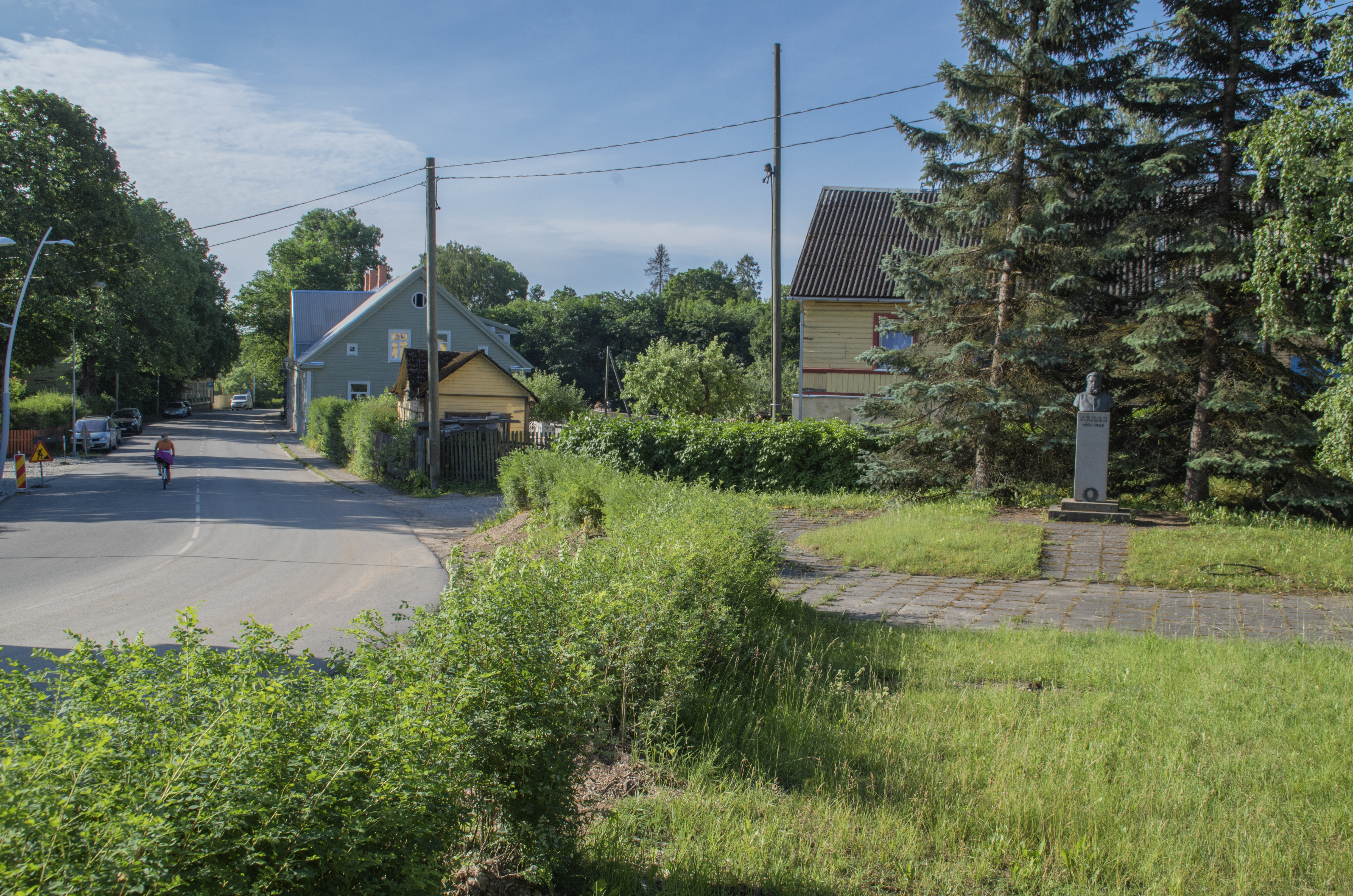 Rakvere, Venemaa ristiusustamise mälestusmärk rephoto