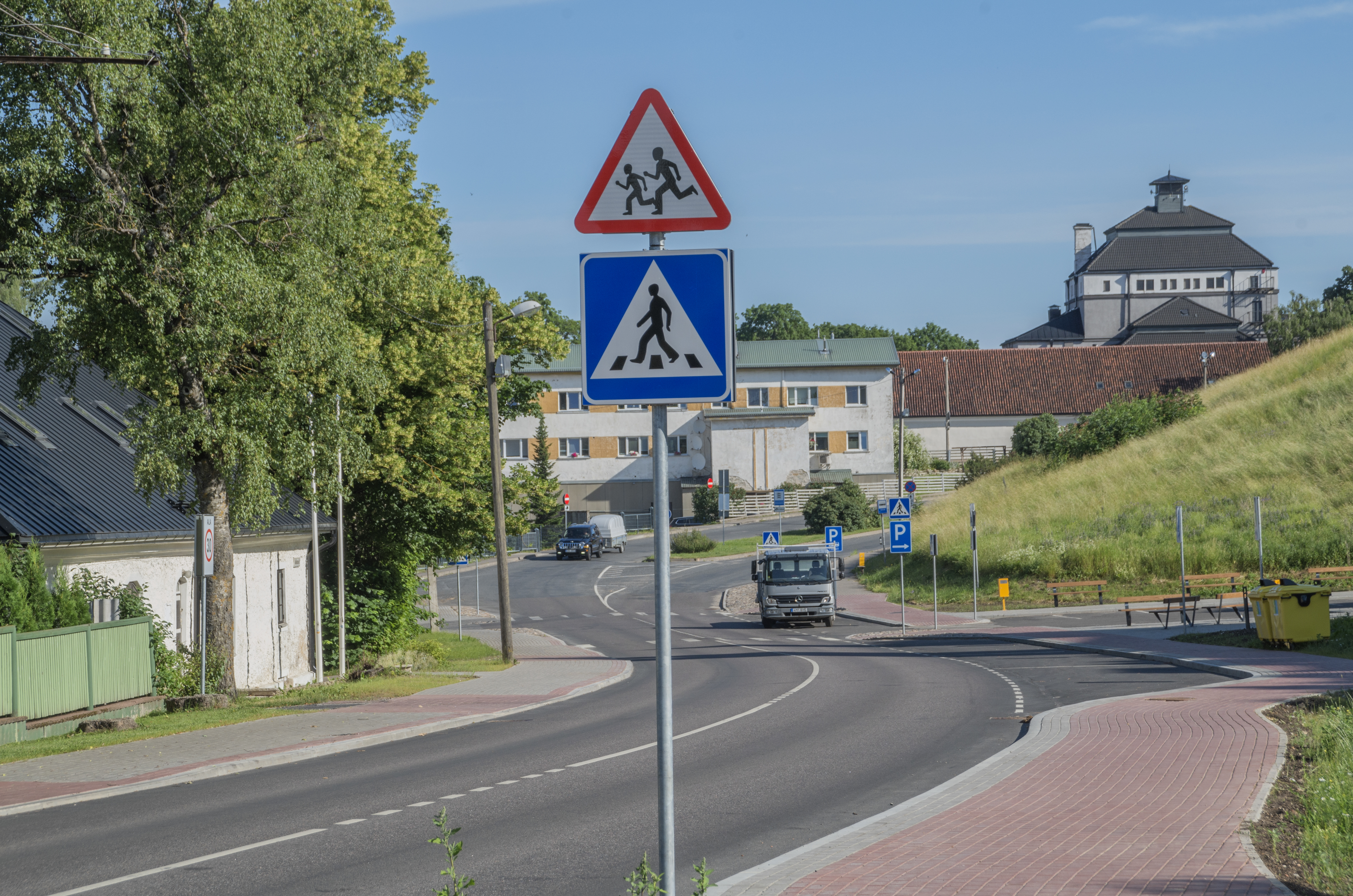 Vallikraavi Street rephoto